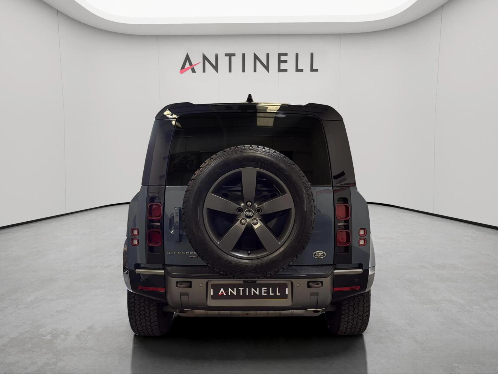 Land Rover Defender 110 2.0 P400e 15.4kWh X-Dynamic HSE SUV 5dr Petrol Plug-in Hybrid Auto 4WD Euro 6 (s/s) (404 ps)