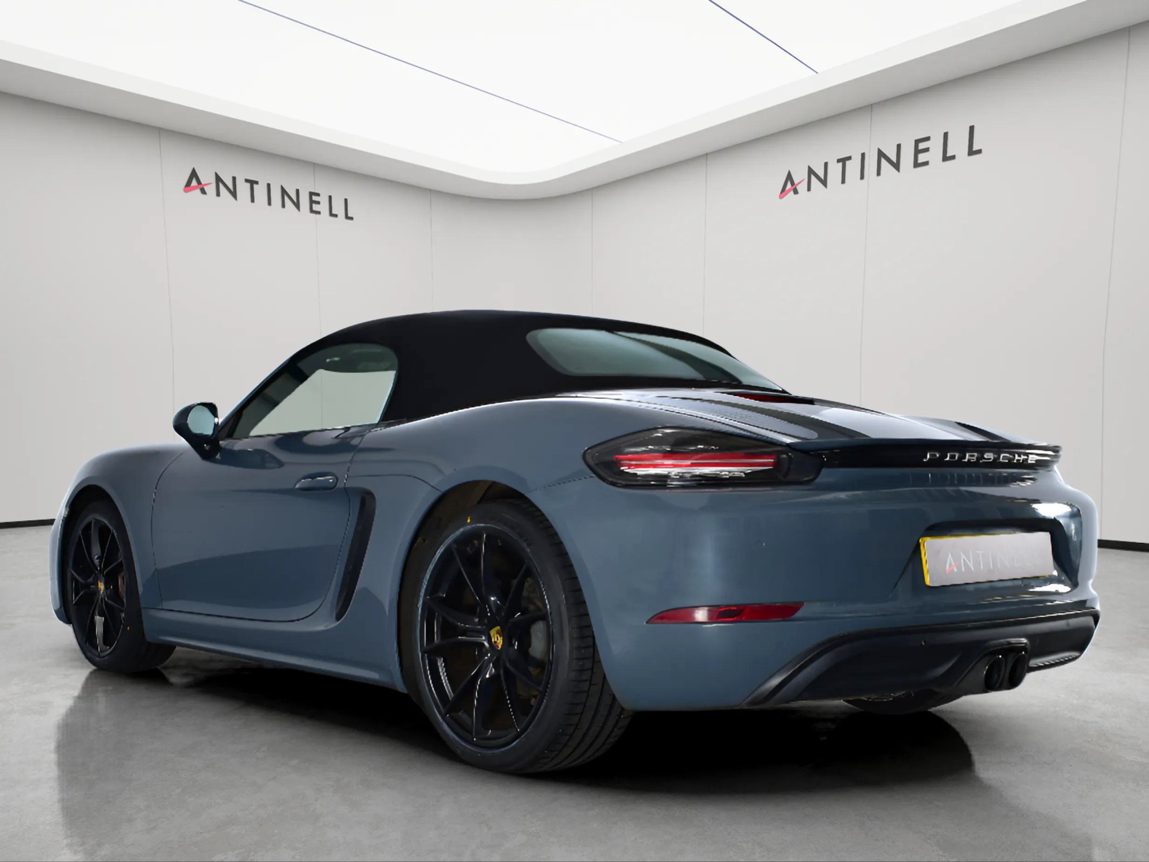 Porsche 718 Boxster 2.0T Convertible 2dr Petrol PDK Euro 6 (s/s) (300 ps)