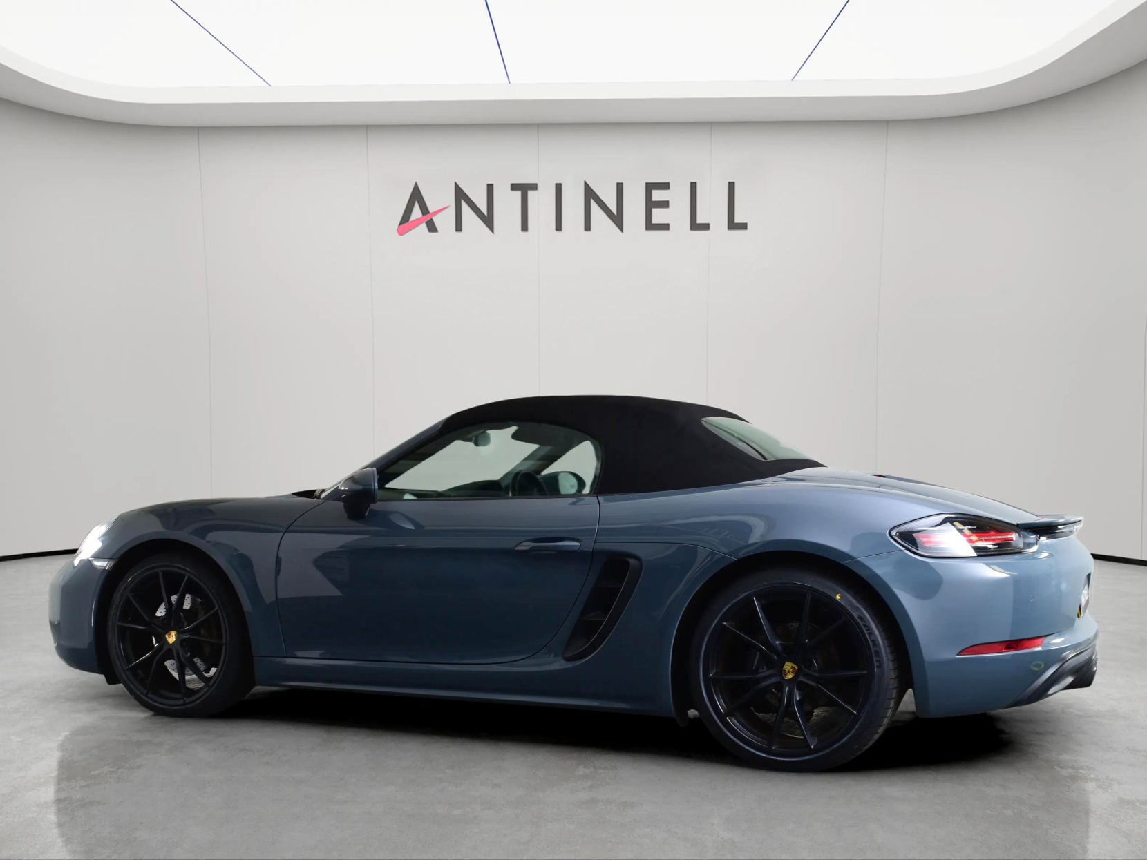Porsche 718 Boxster 2.0T Convertible 2dr Petrol PDK Euro 6 (s/s) (300 ps)