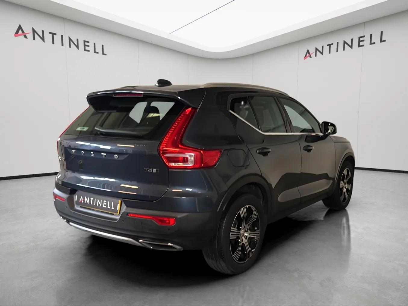 Volvo XC40 2.0 T4 Inscription SUV 5dr Petrol Auto AWD Euro 6 (s/s) (190 ps)