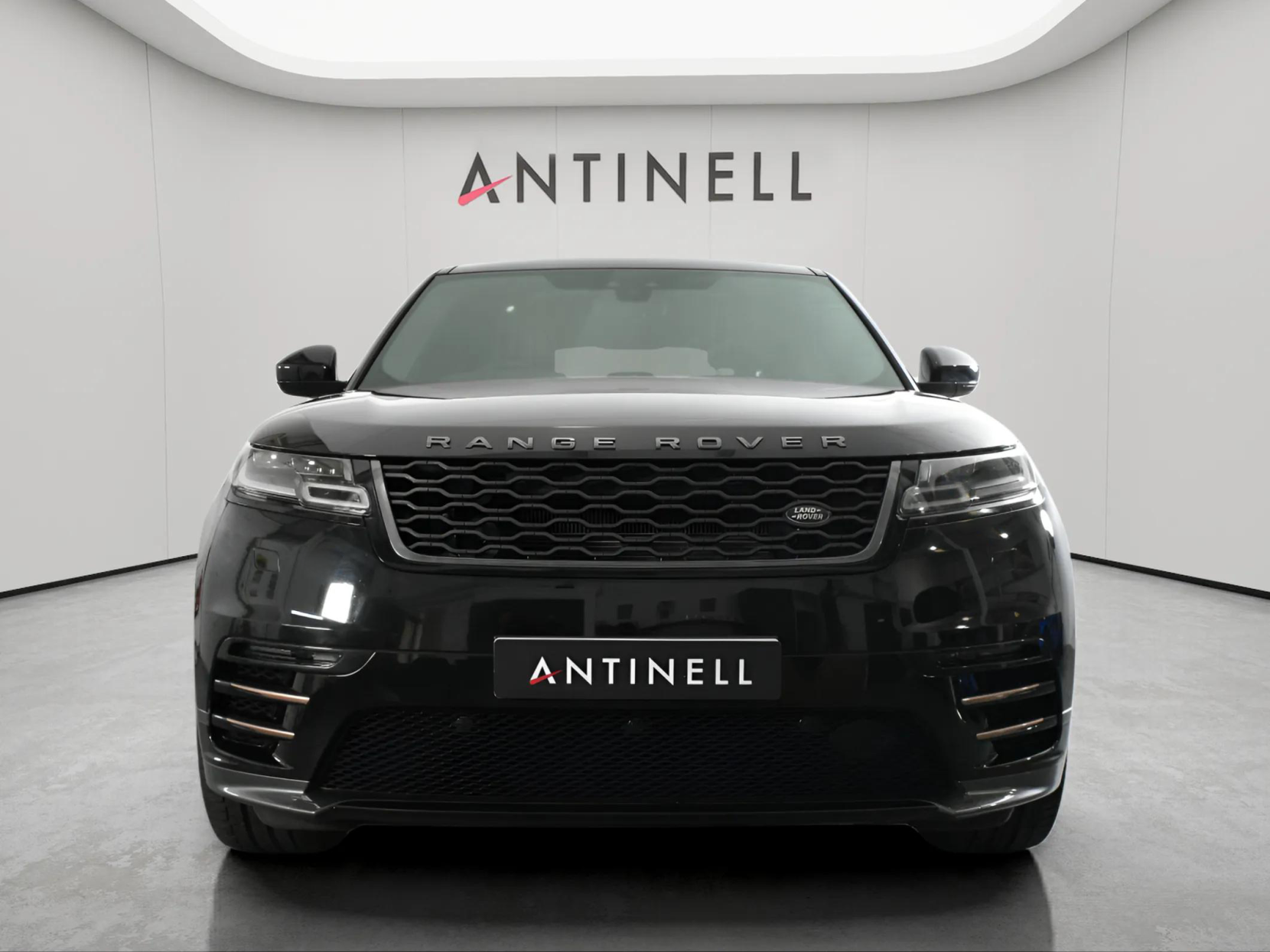 Land Rover Range Rover Velar 3.0 SD6 V6 R-Dynamic HSE SUV 5dr Diesel Auto 4WD Euro 6 (s/s) (300 ps)