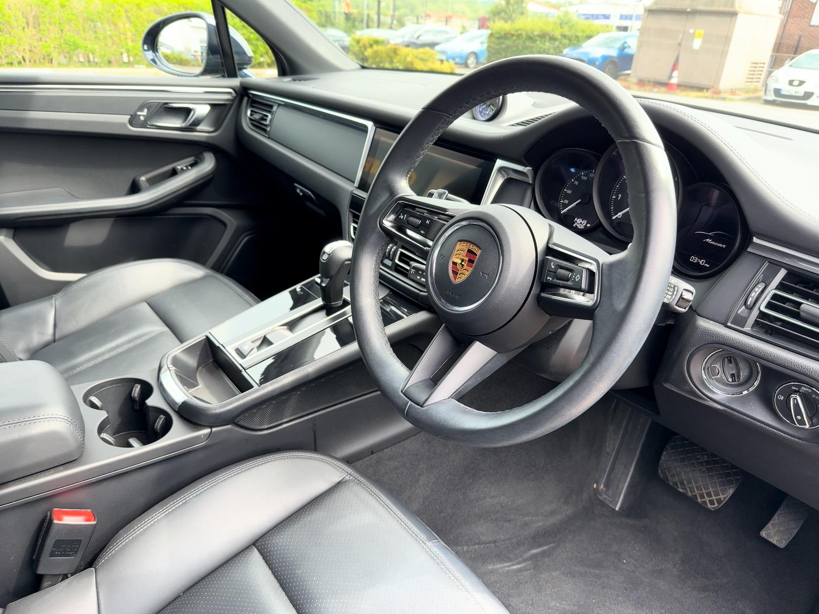 Porsche Macan 2.0T T SUV 5dr Petrol PDK 4WD Euro 6 (s/s) (265 ps)