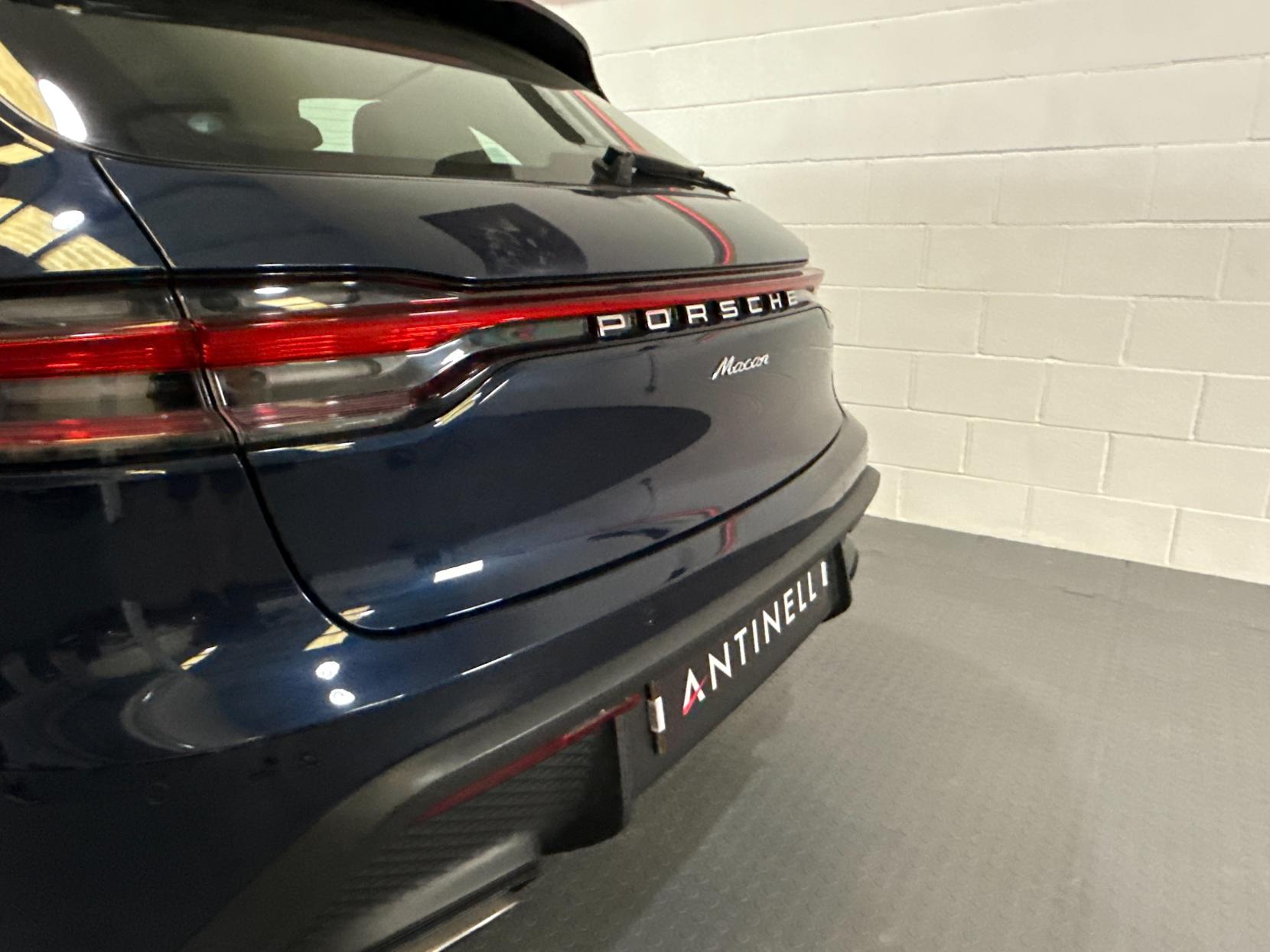 Porsche Macan 2.0T T SUV 5dr Petrol PDK 4WD Euro 6 (s/s) (265 ps)