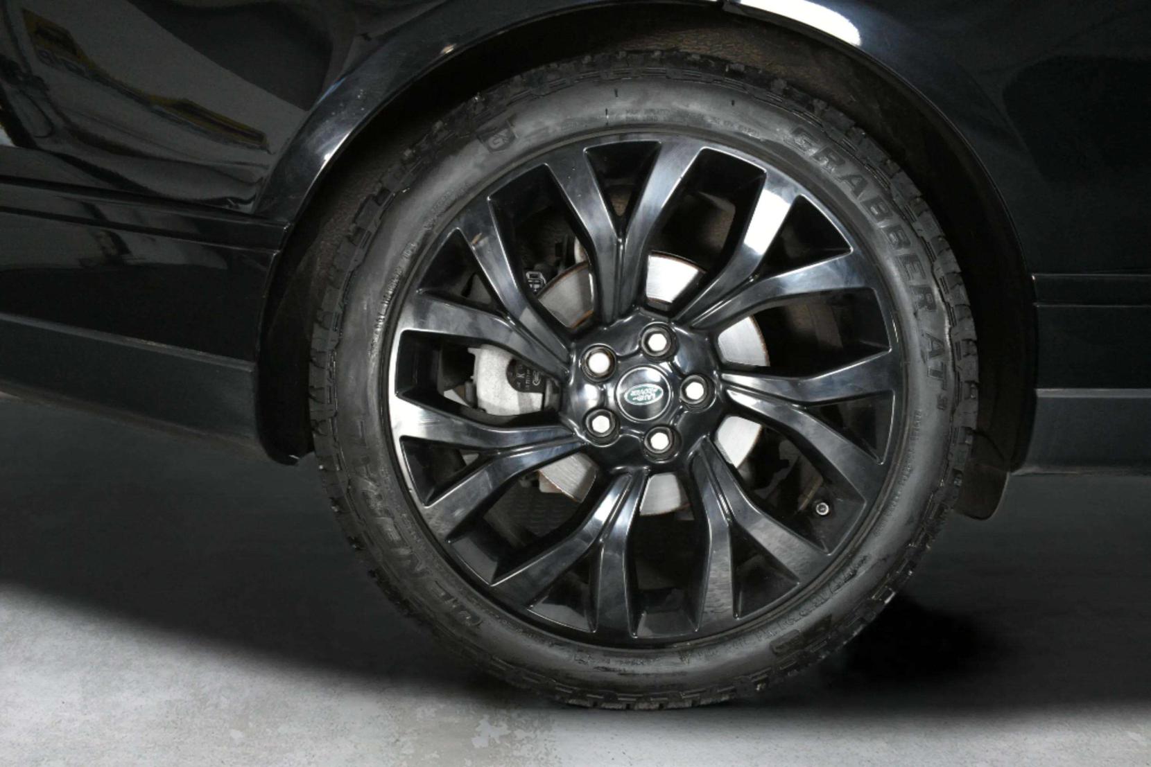 Land Rover Range Rover 3.0 SD V6 Westminster SUV 5dr Diesel Auto 4WD Euro 6 (s/s) (275 ps)