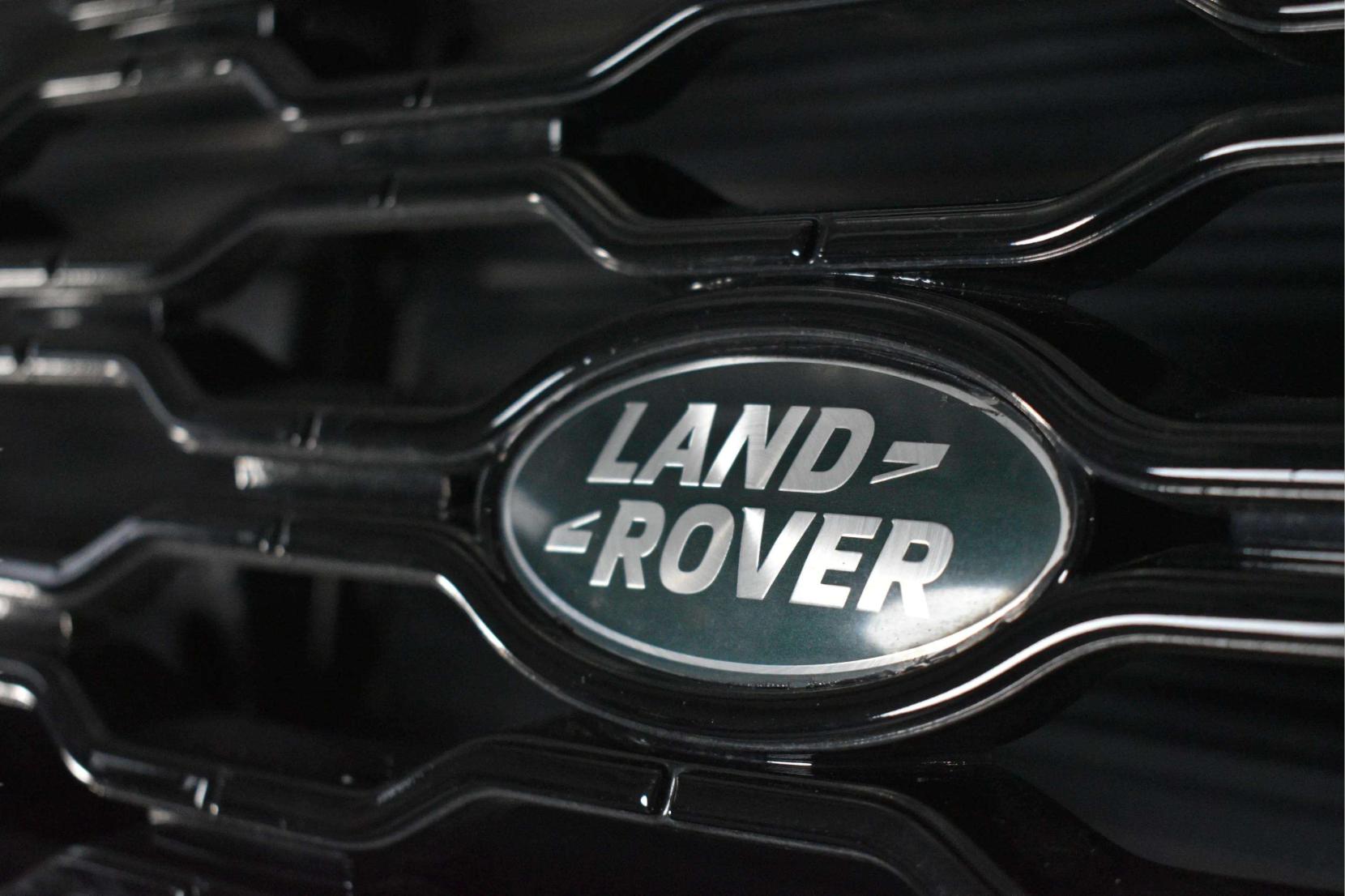 Land Rover Range Rover 3.0 SD V6 Westminster SUV 5dr Diesel Auto 4WD Euro 6 (s/s) (275 ps)