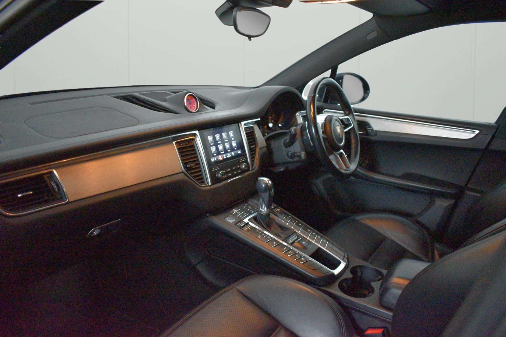 Porsche Macan 3.0T V6 GTS SUV 5dr Petrol PDK 4WD Euro 6 (s/s) (360 ps)