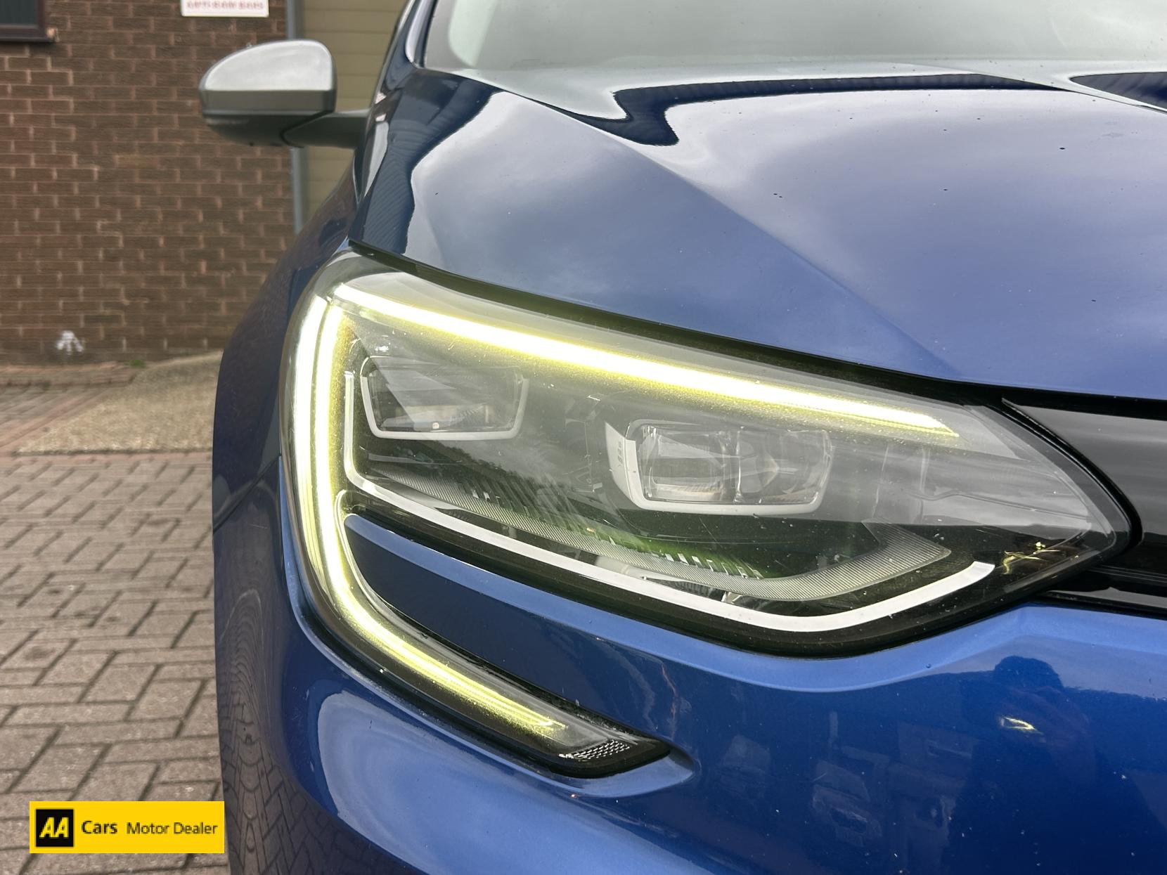 Renault Megane 1.6 TCe GT Nav Hatchback 5dr Petrol EDC Euro 6 (s/s) (205 ps)