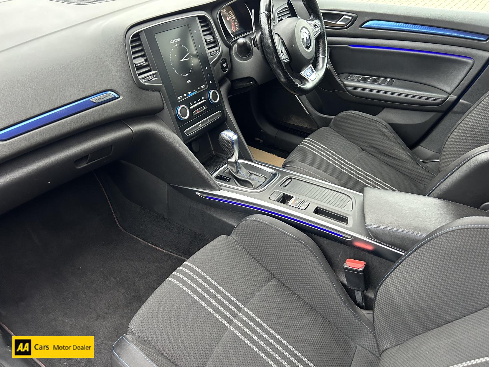 Renault Megane 1.6 TCe GT Nav Hatchback 5dr Petrol EDC Euro 6 (s/s) (205 ps)