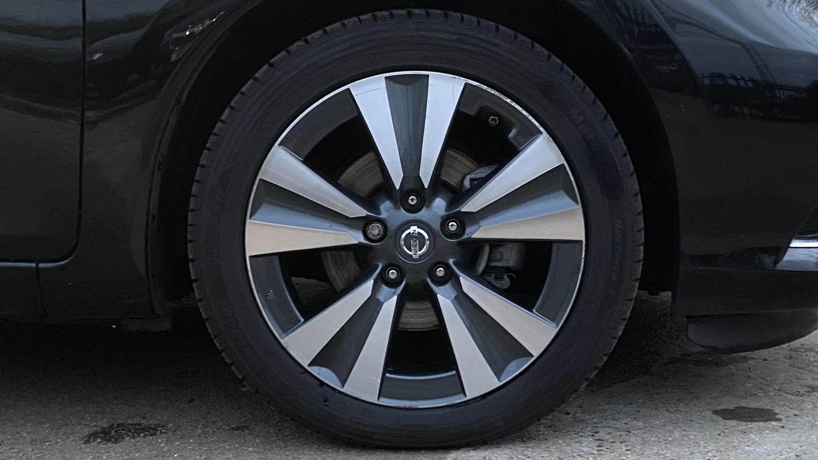 Nissan Pulsar 1.2 DIG-T n-tec Hatchback 5dr Petrol XTRON Euro 6 (s/s) (115 ps)