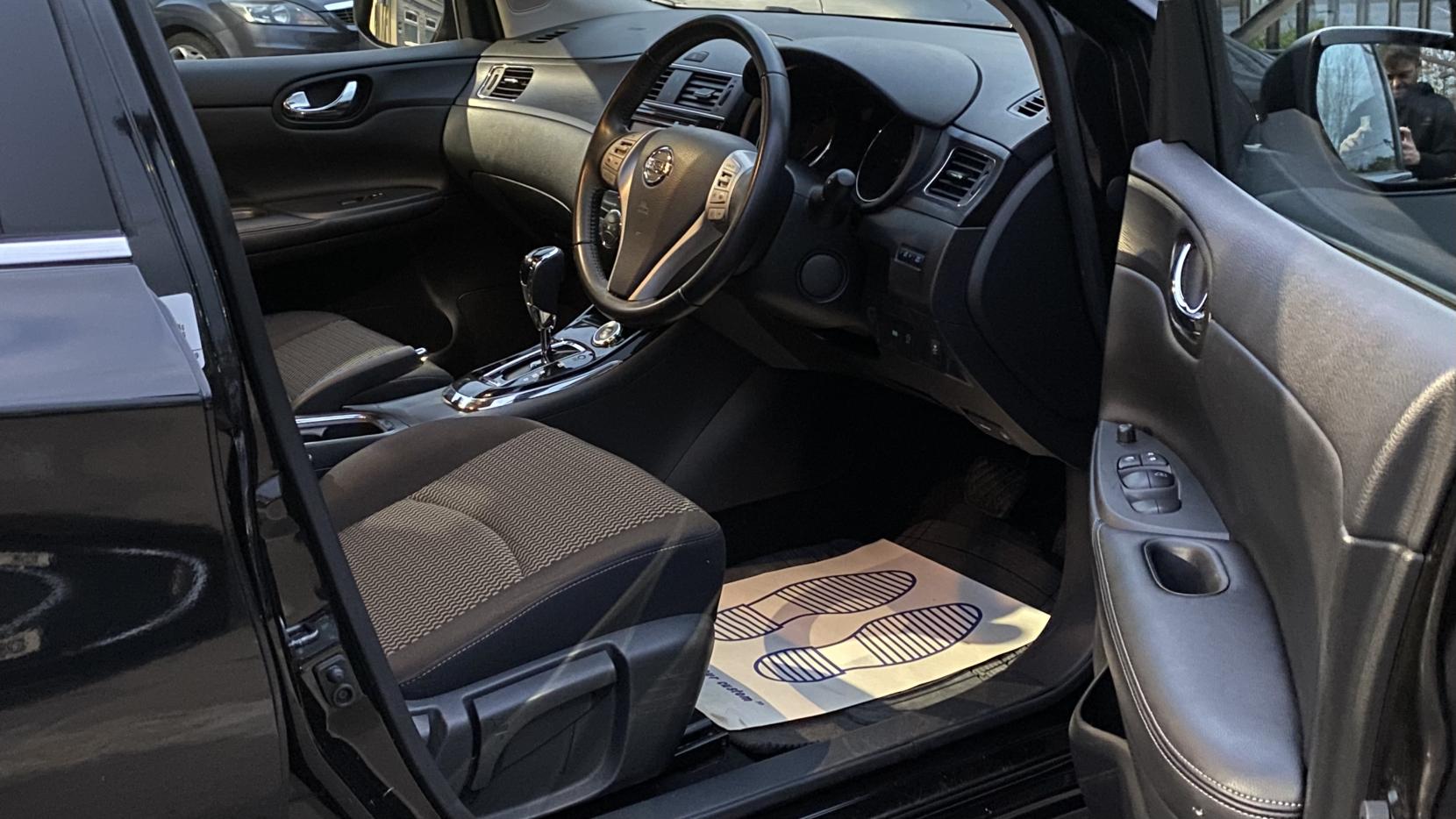 Nissan Pulsar 1.2 DIG-T n-tec Hatchback 5dr Petrol XTRON Euro 6 (s/s) (115 ps)