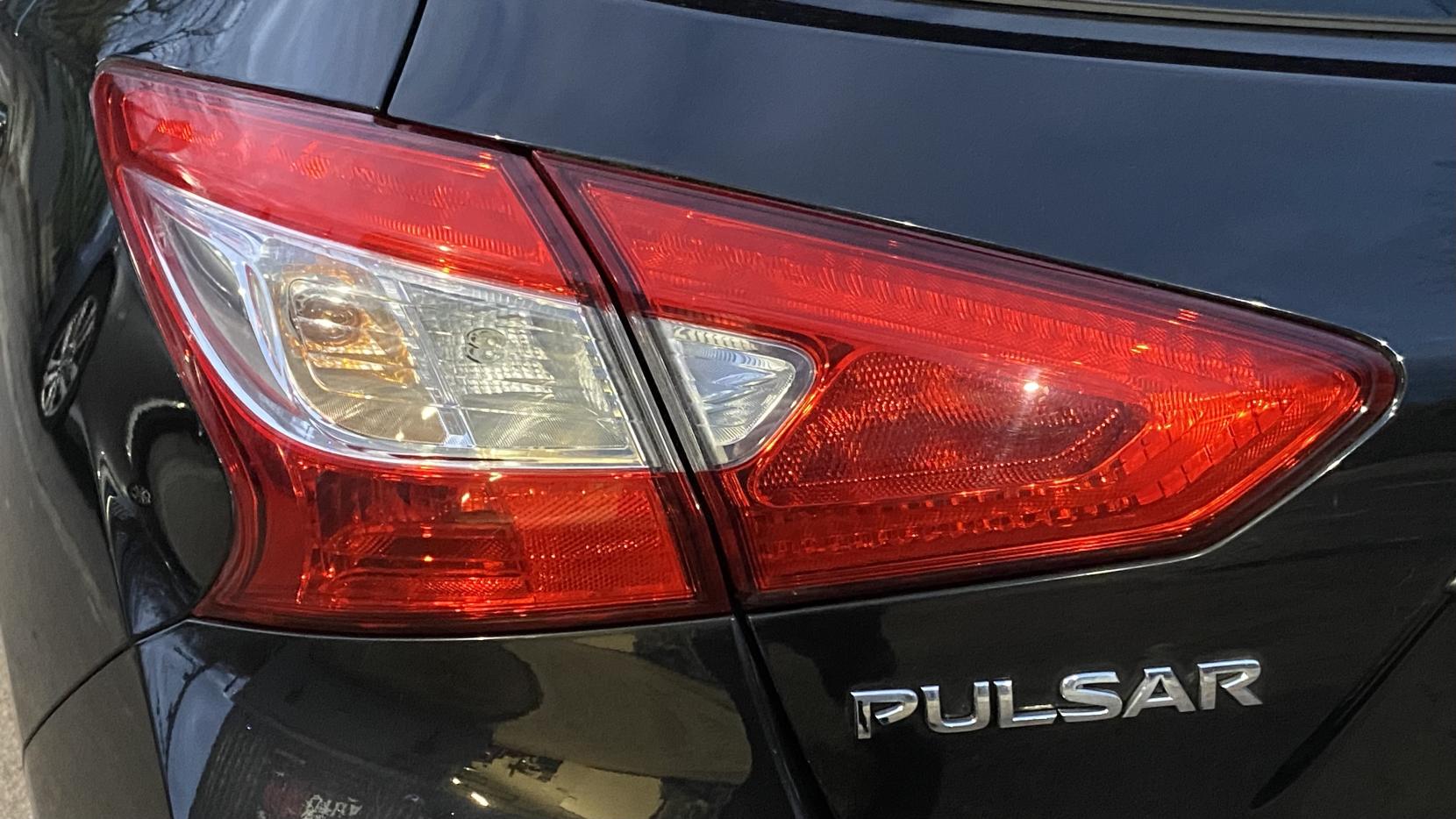 Nissan Pulsar 1.2 DIG-T n-tec Hatchback 5dr Petrol XTRON Euro 6 (s/s) (115 ps)