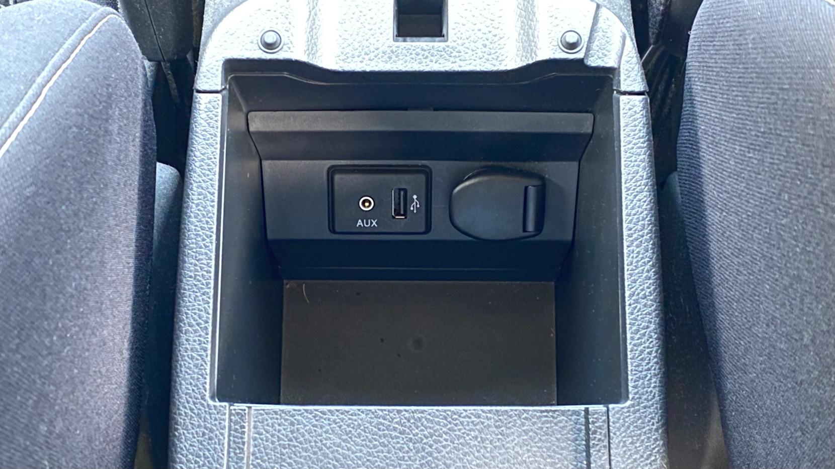 Nissan Pulsar 1.2 DIG-T n-tec Hatchback 5dr Petrol XTRON Euro 6 (s/s) (115 ps)