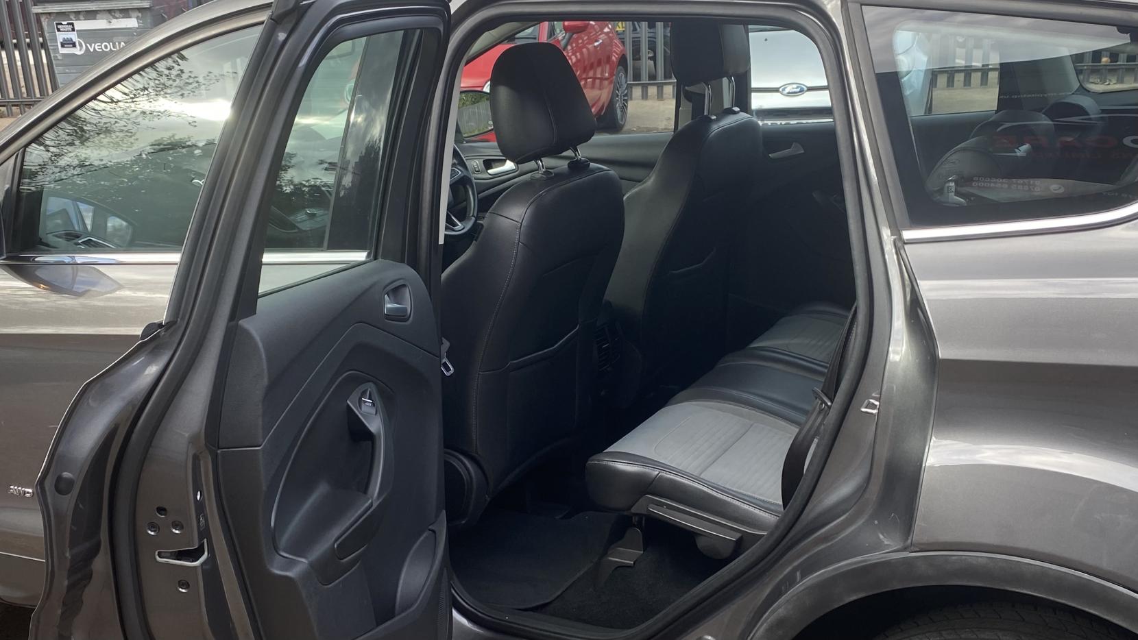 Ford Kuga 1.5T EcoBoost Titanium SUV 5dr Petrol Auto AWD Euro 6 (s/s) (182 ps)