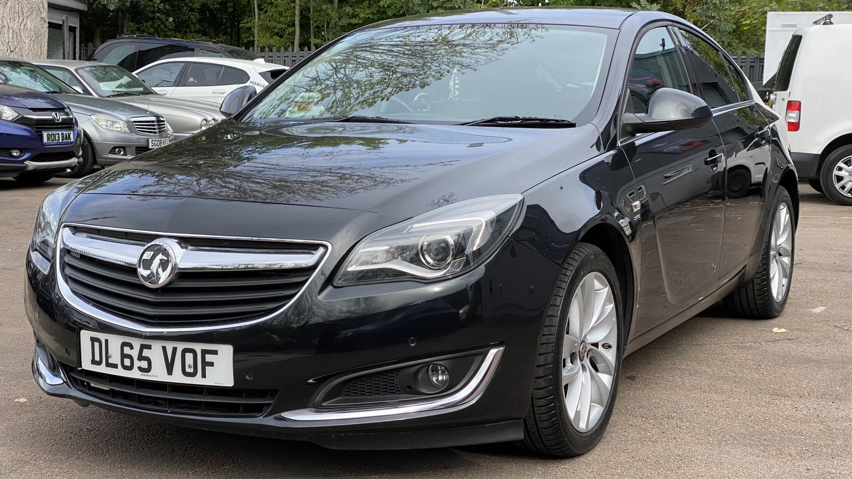 Vauxhall Insignia 1.8 16V SRi Nav Hatchback 5dr Petrol Manual Euro 5 (140 ps)