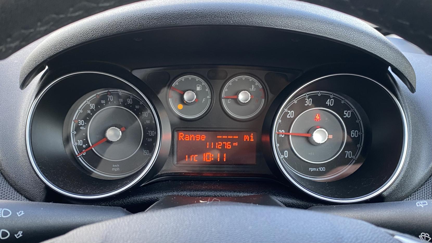 Fiat Punto 1.4 Easy Hatchback 5dr Petrol Manual Euro 5 (s/s) (77 bhp)