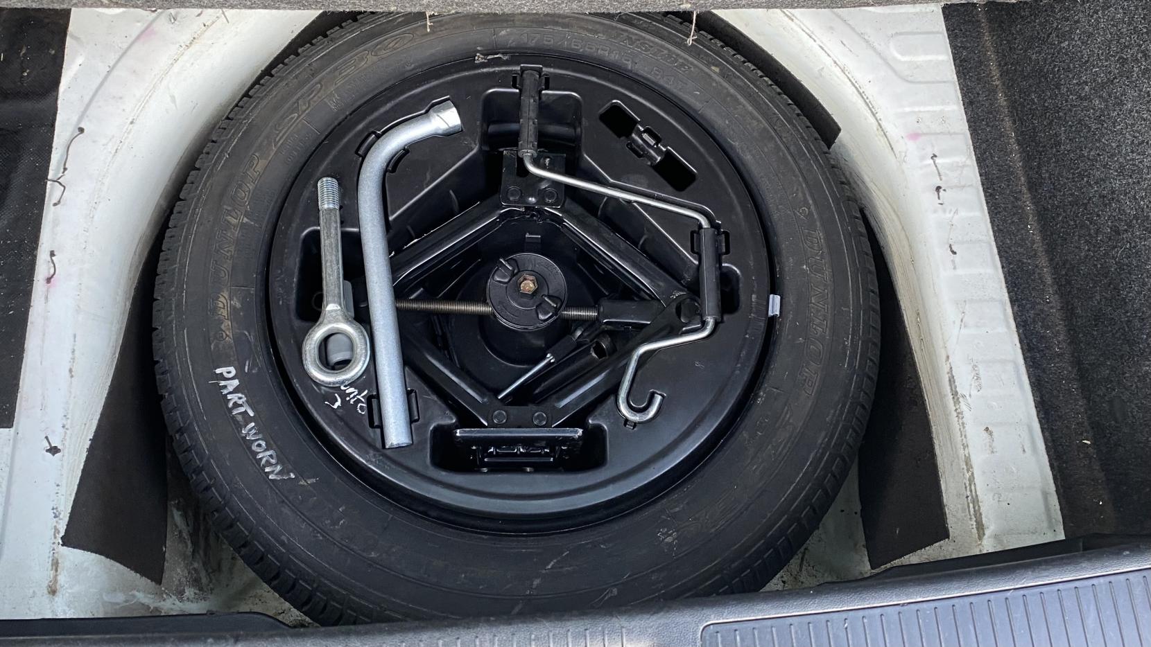 Fiat Punto 1.4 Easy Hatchback 5dr Petrol Manual Euro 5 (s/s) (77 bhp)