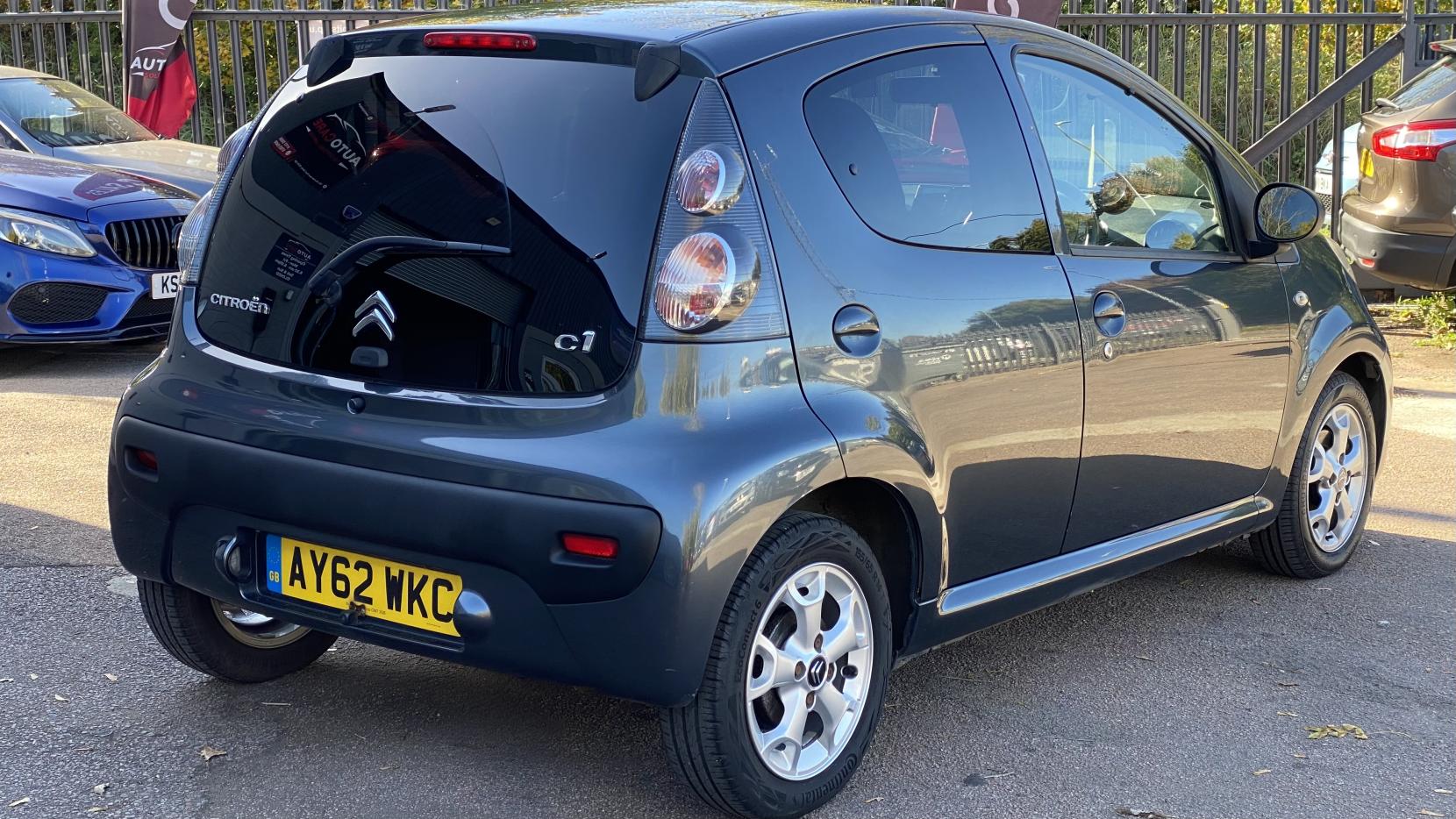 Citroen C1 1.0i VTR+ Hatchback 5dr Petrol Manual Euro 5 (68 ps)