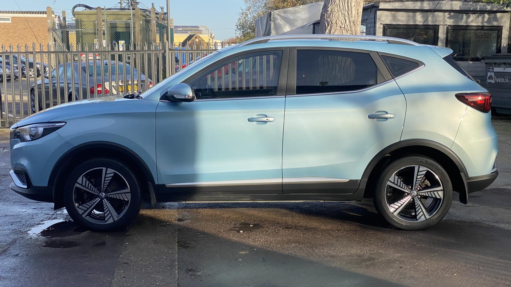 MG MG ZS 44.5kWh Exclusive SUV 5dr Electric Auto (143 ps)