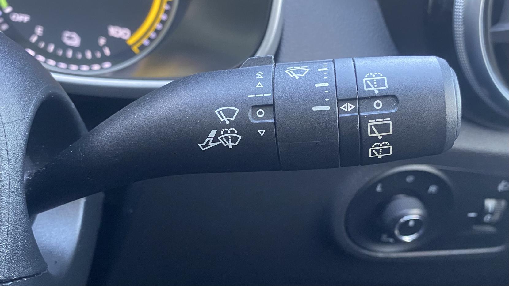 MG MG ZS 44.5kWh Exclusive SUV 5dr Electric Auto (143 ps)