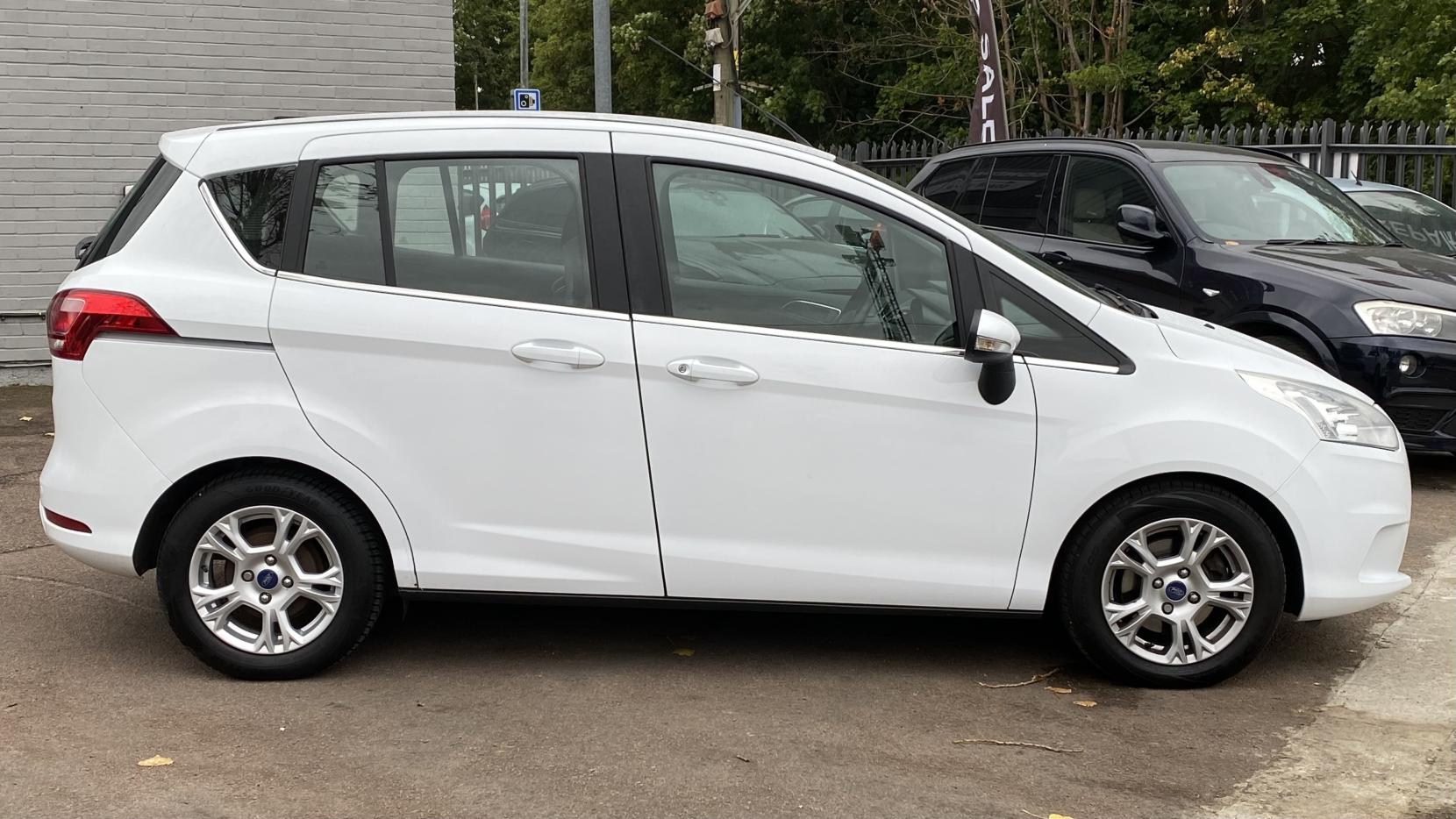 Ford B-Max 1.6 Zetec MPV 5dr Petrol Powershift Euro 5 (105 ps)