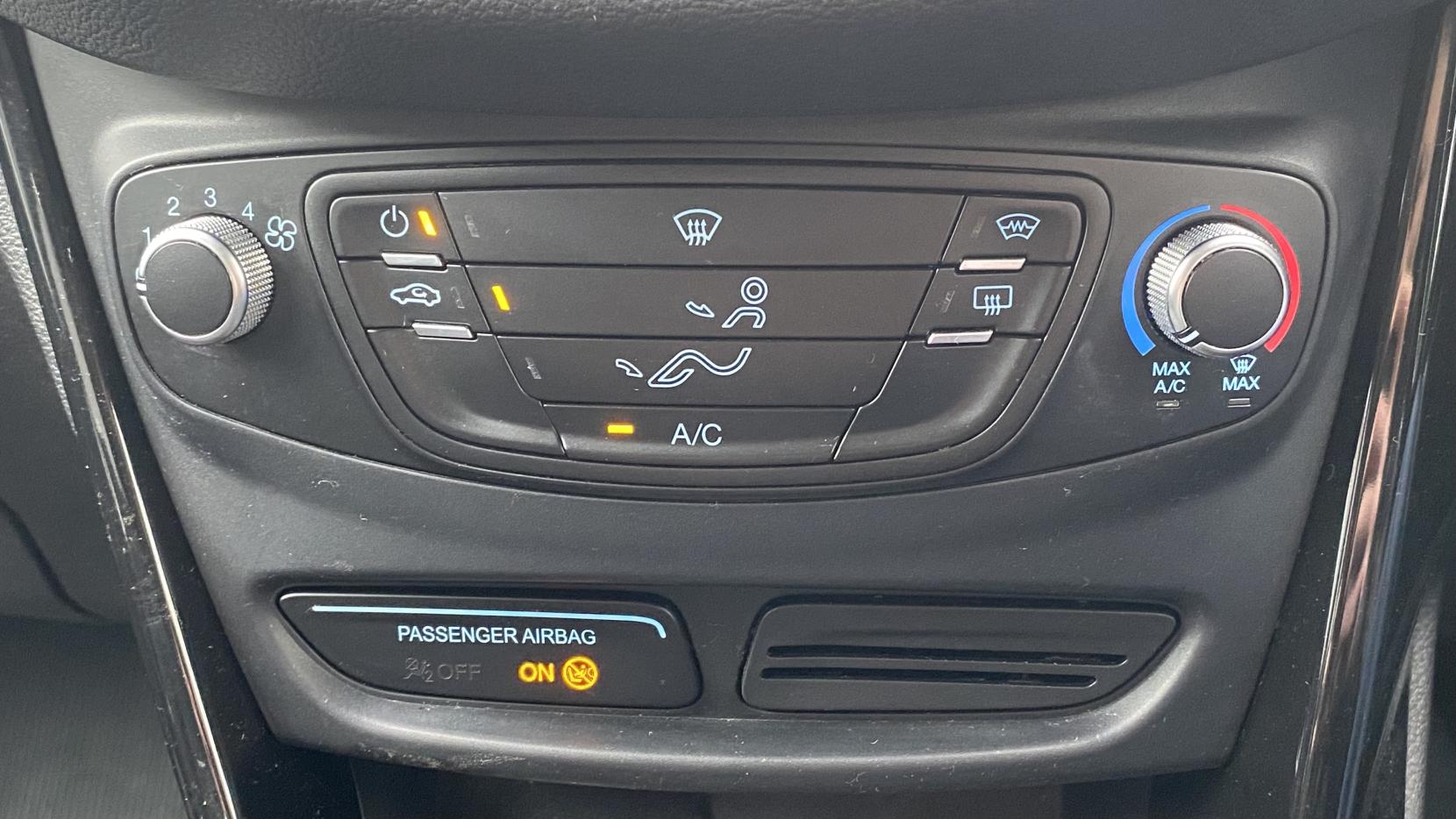 Ford B-Max 1.6 Zetec MPV 5dr Petrol Powershift Euro 5 (105 ps)
