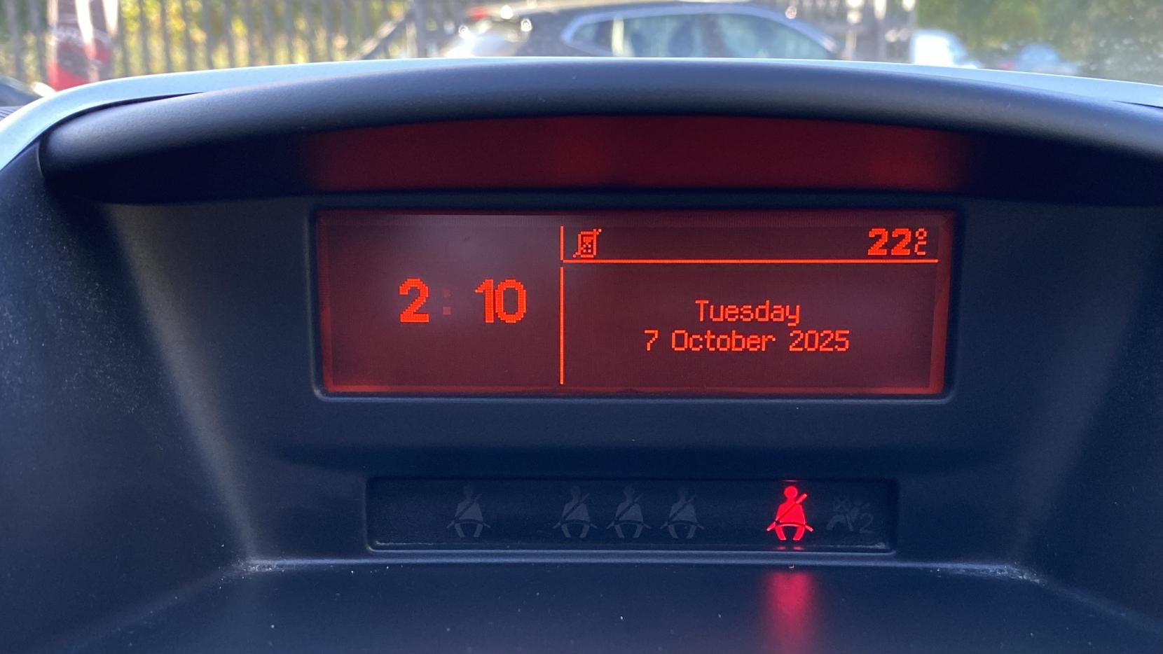 Peugeot 207 1.4 Verve Hatchback 5dr Petrol Manual Euro 5 (75 ps)