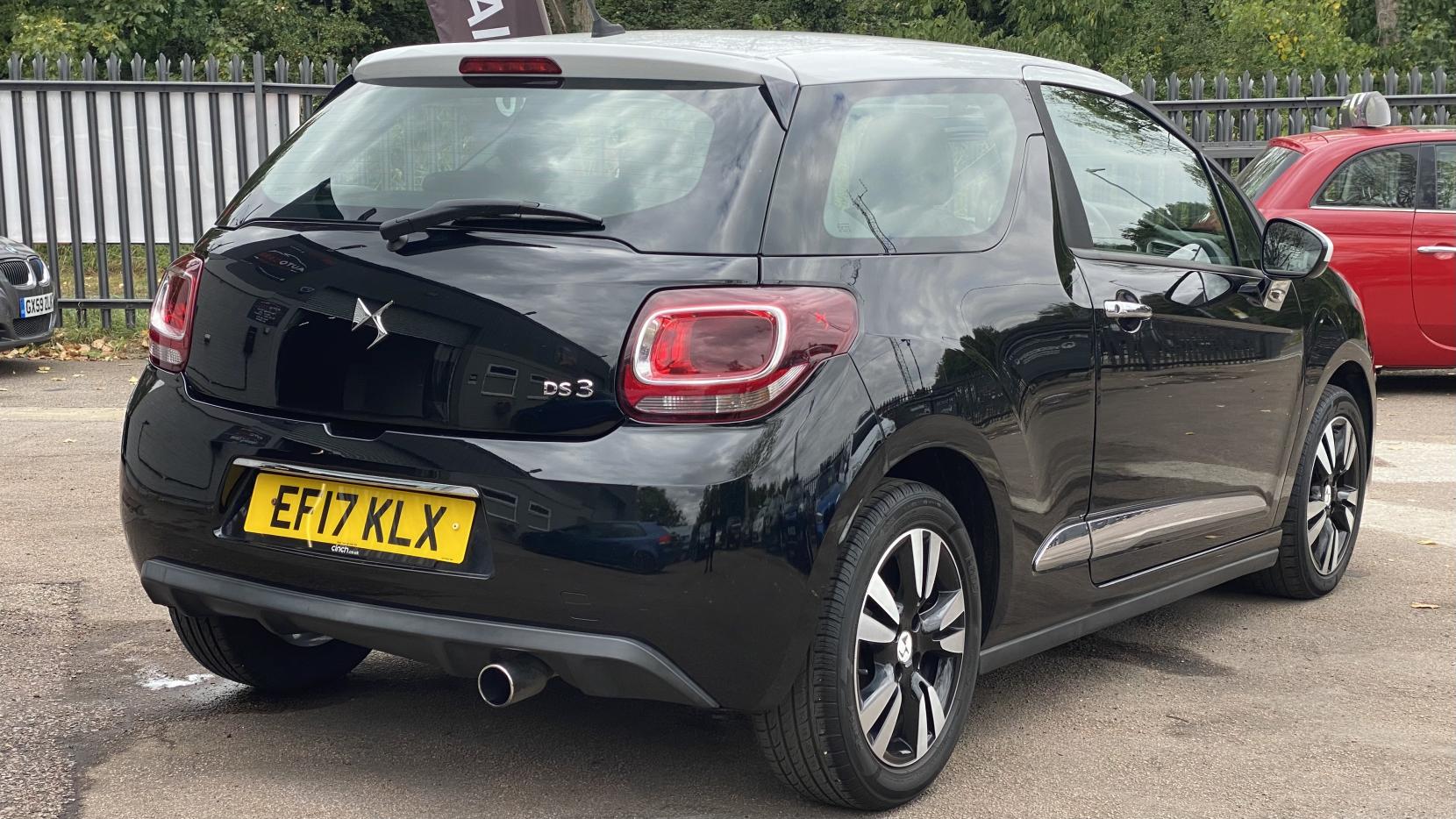DS AUTOMOBILES DS 3 1.2 PureTech Chic Hatchback 3dr Petrol Manual Euro 6 (82 ps)