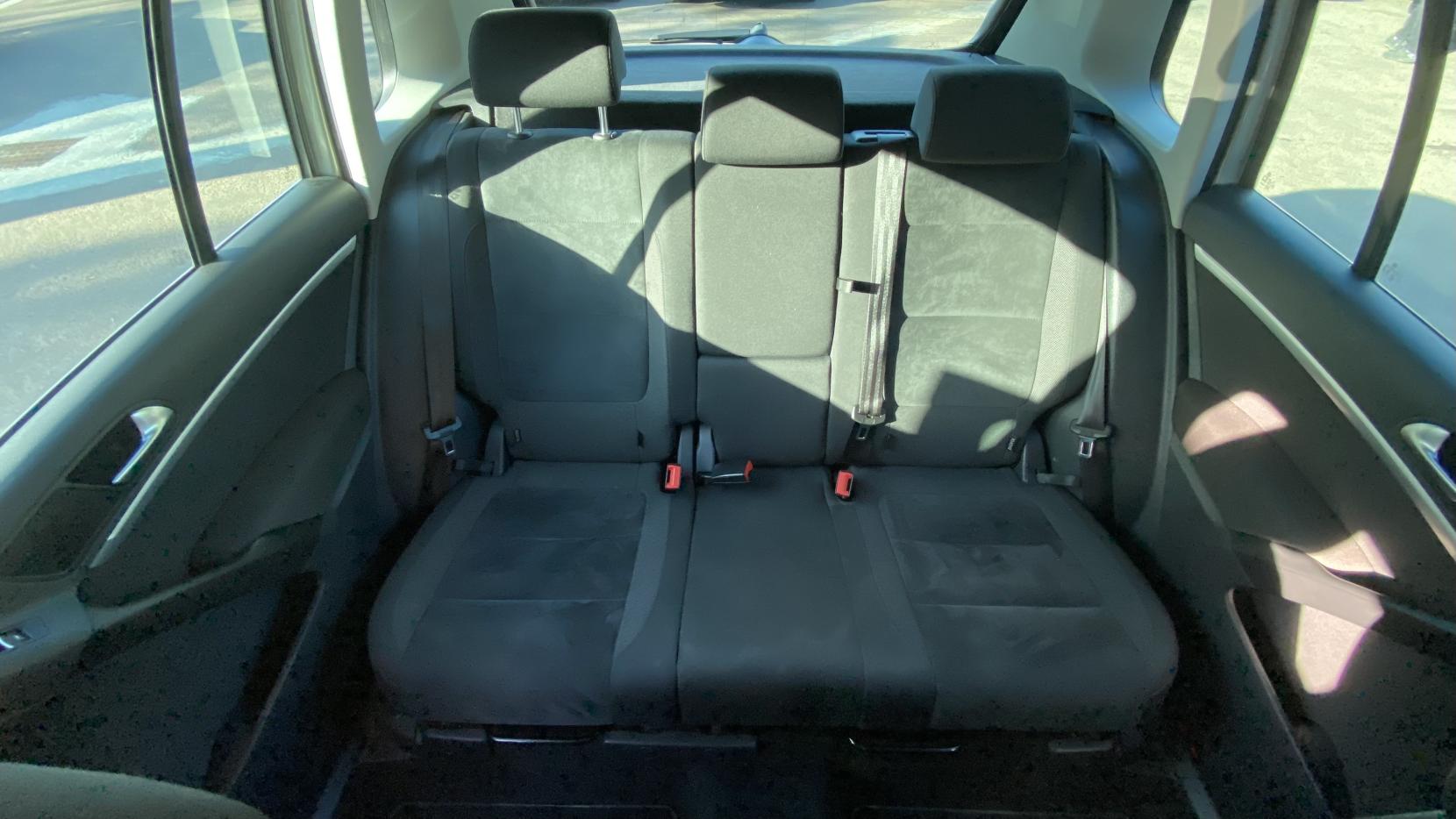 Volkswagen Tiguan 2.0 TDI BlueMotion Tech Match SUV 5dr Diesel DSG 4WD Euro 5 (s/s) (140 ps)