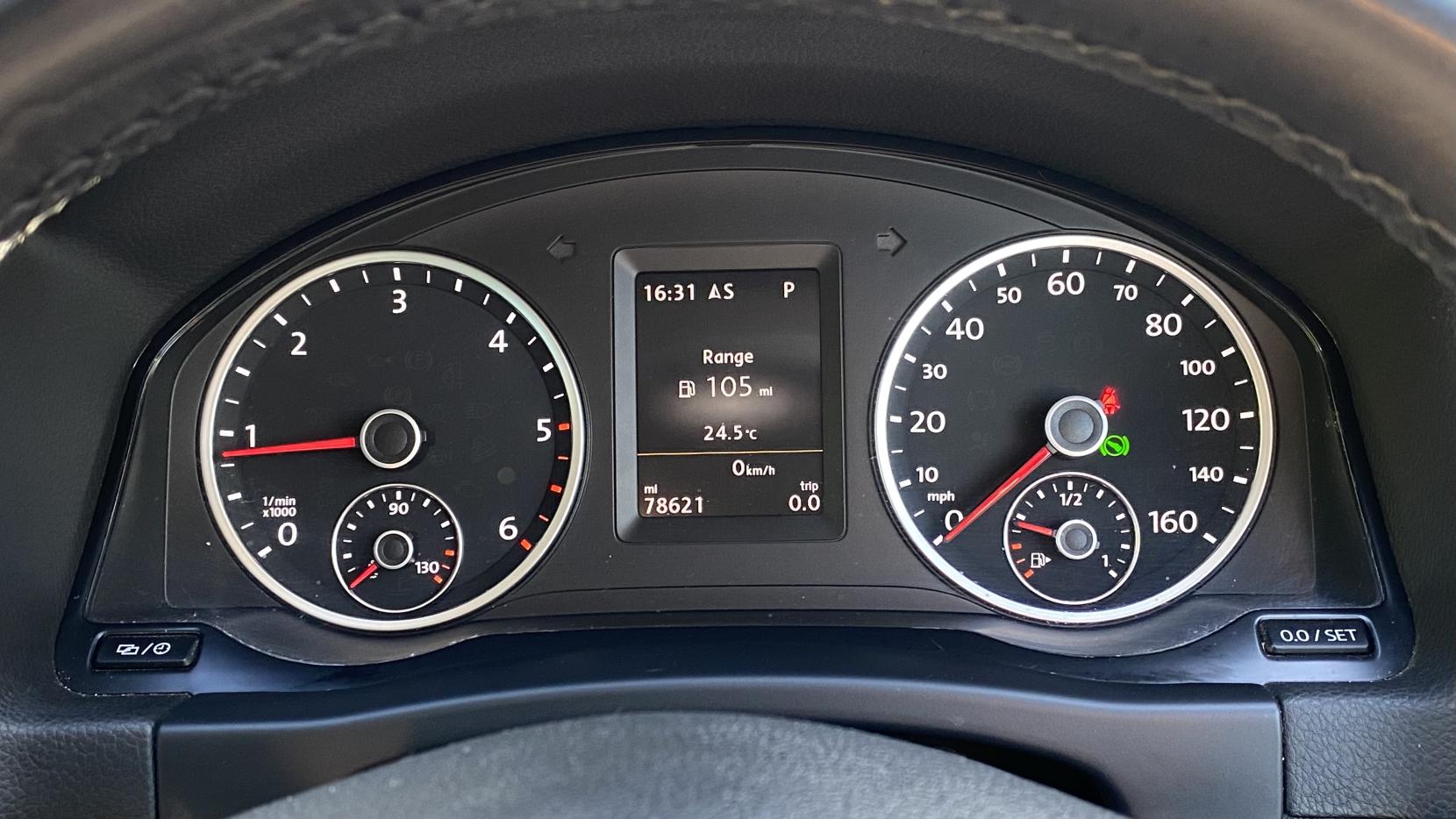 Volkswagen Tiguan 2.0 TDI BlueMotion Tech Match SUV 5dr Diesel DSG 4WD Euro 5 (s/s) (140 ps)