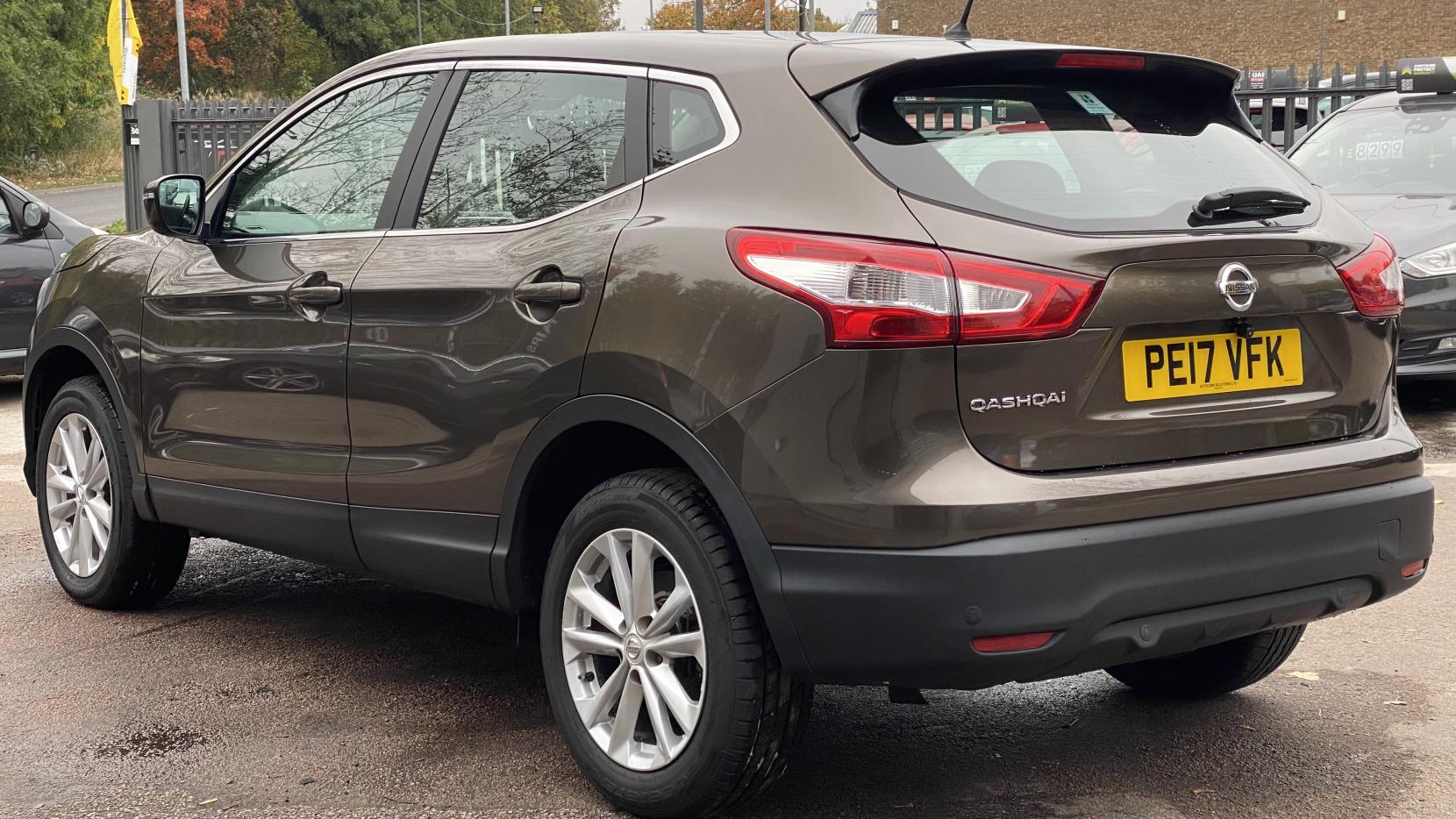 Nissan Qashqai 1.2 DIG-T Acenta SUV 5dr Petrol Manual 2WD Euro 6 (s/s) (115 ps)