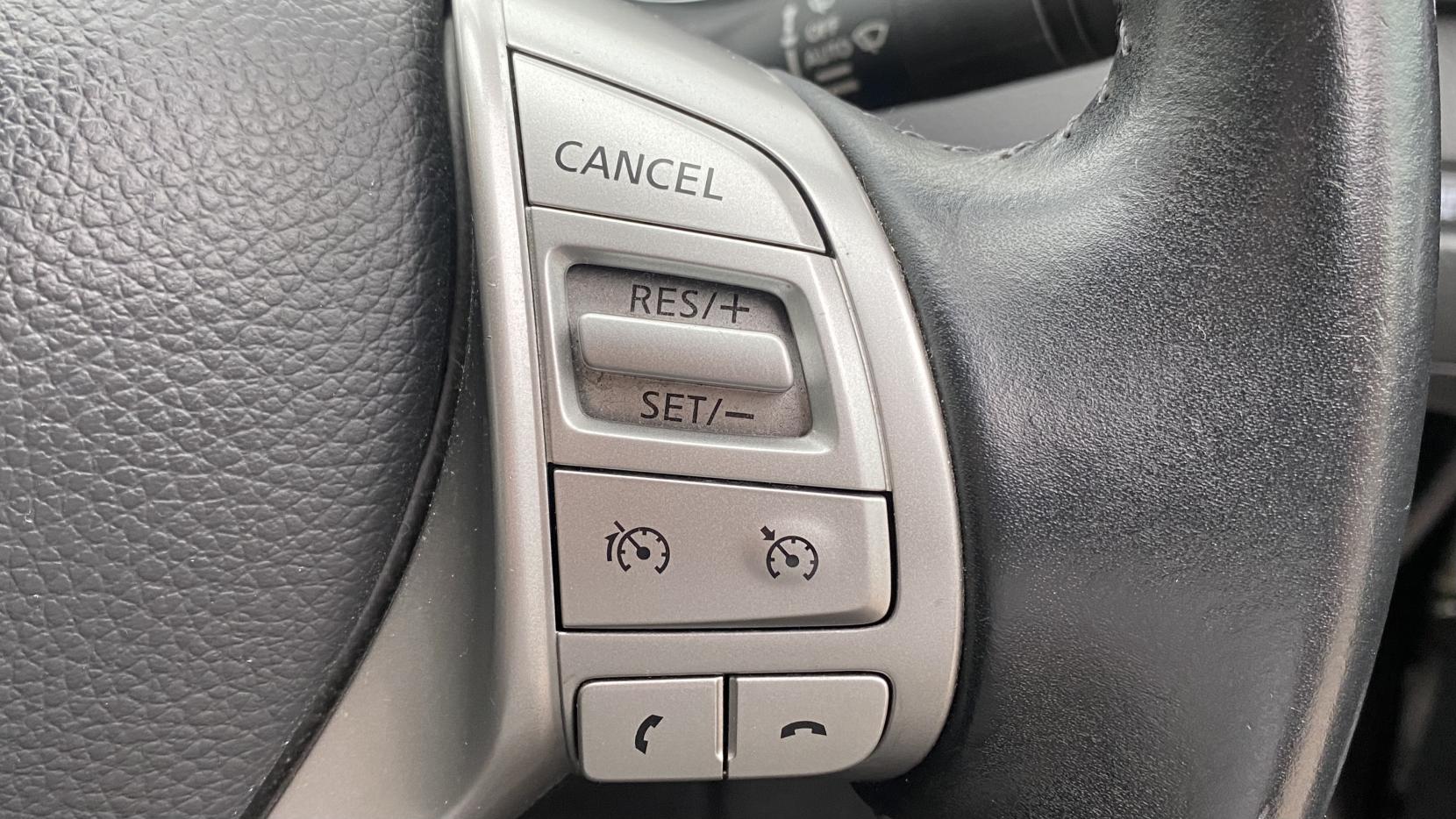 Nissan Qashqai 1.2 DIG-T Acenta SUV 5dr Petrol Manual 2WD Euro 6 (s/s) (115 ps)