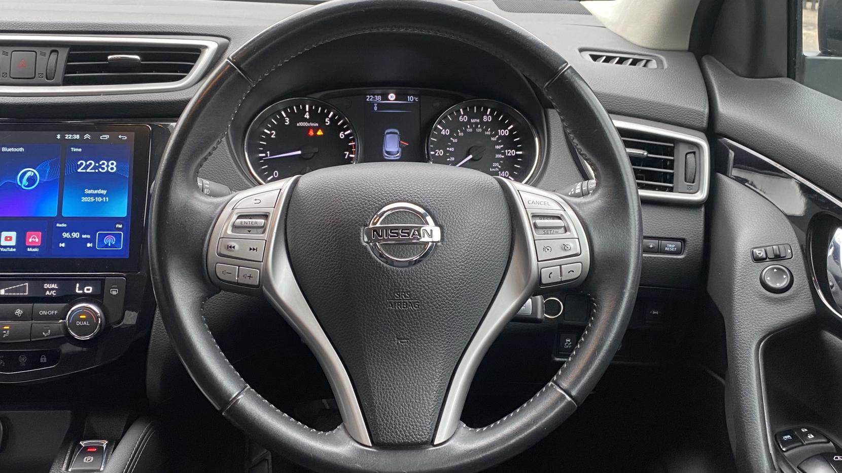 Nissan Qashqai 1.2 DIG-T Acenta SUV 5dr Petrol Manual 2WD Euro 6 (s/s) (115 ps)