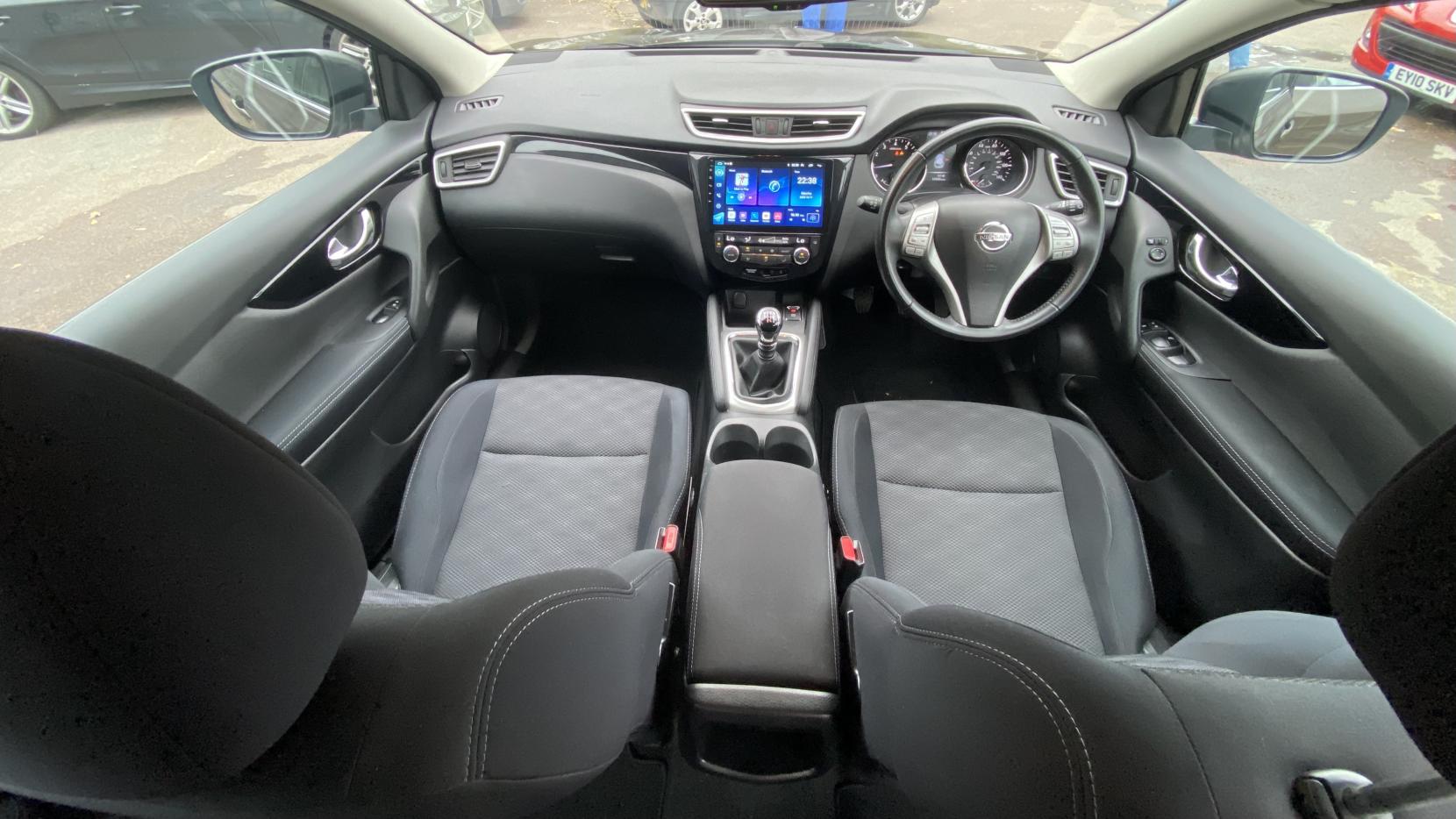 Nissan Qashqai 1.2 DIG-T Acenta SUV 5dr Petrol Manual 2WD Euro 6 (s/s) (115 ps)