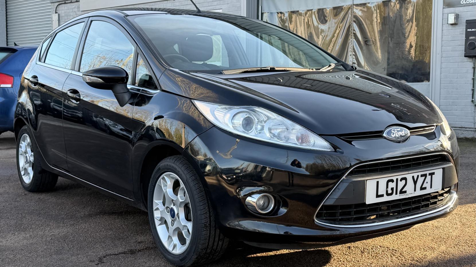 Ford Fiesta 1.4 Zetec Hatchback 5dr Petrol Automatic (154 g/km, 94 bhp)