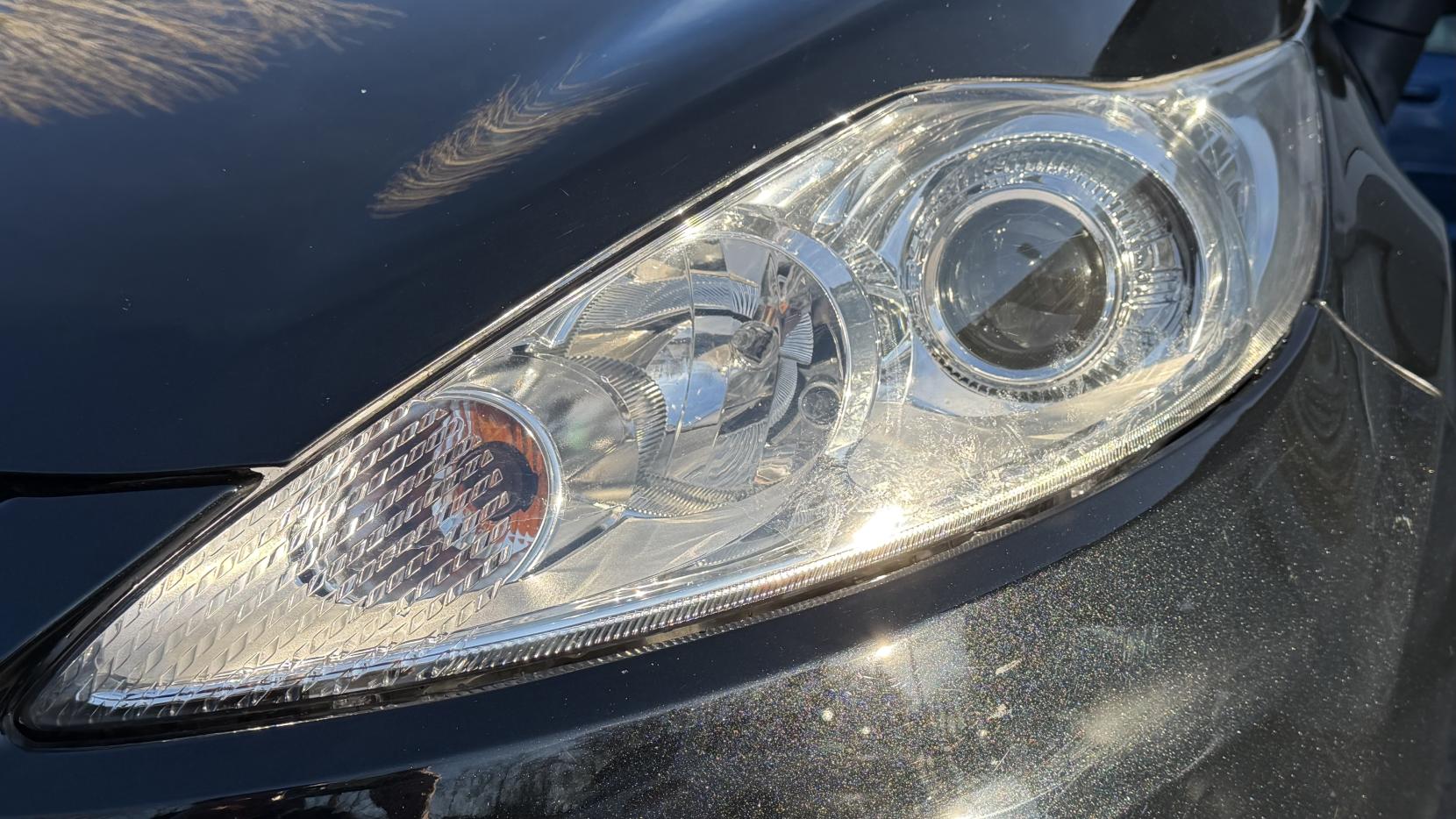 Ford Fiesta 1.4 Zetec Hatchback 5dr Petrol Automatic (154 g/km, 94 bhp)