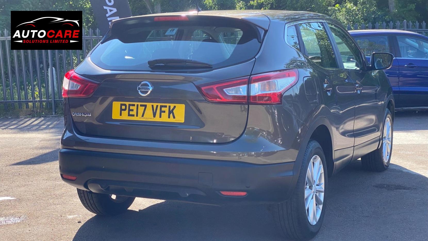 Nissan Qashqai 1.2 DIG-T Acenta 2WD Euro 6 (s/s) 5dr