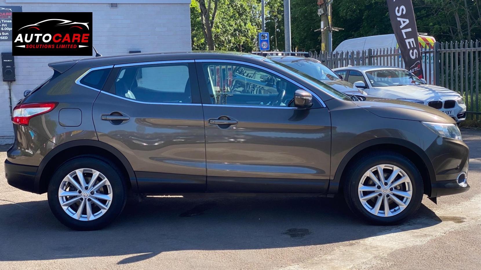 Nissan Qashqai 1.2 DIG-T Acenta 2WD Euro 6 (s/s) 5dr