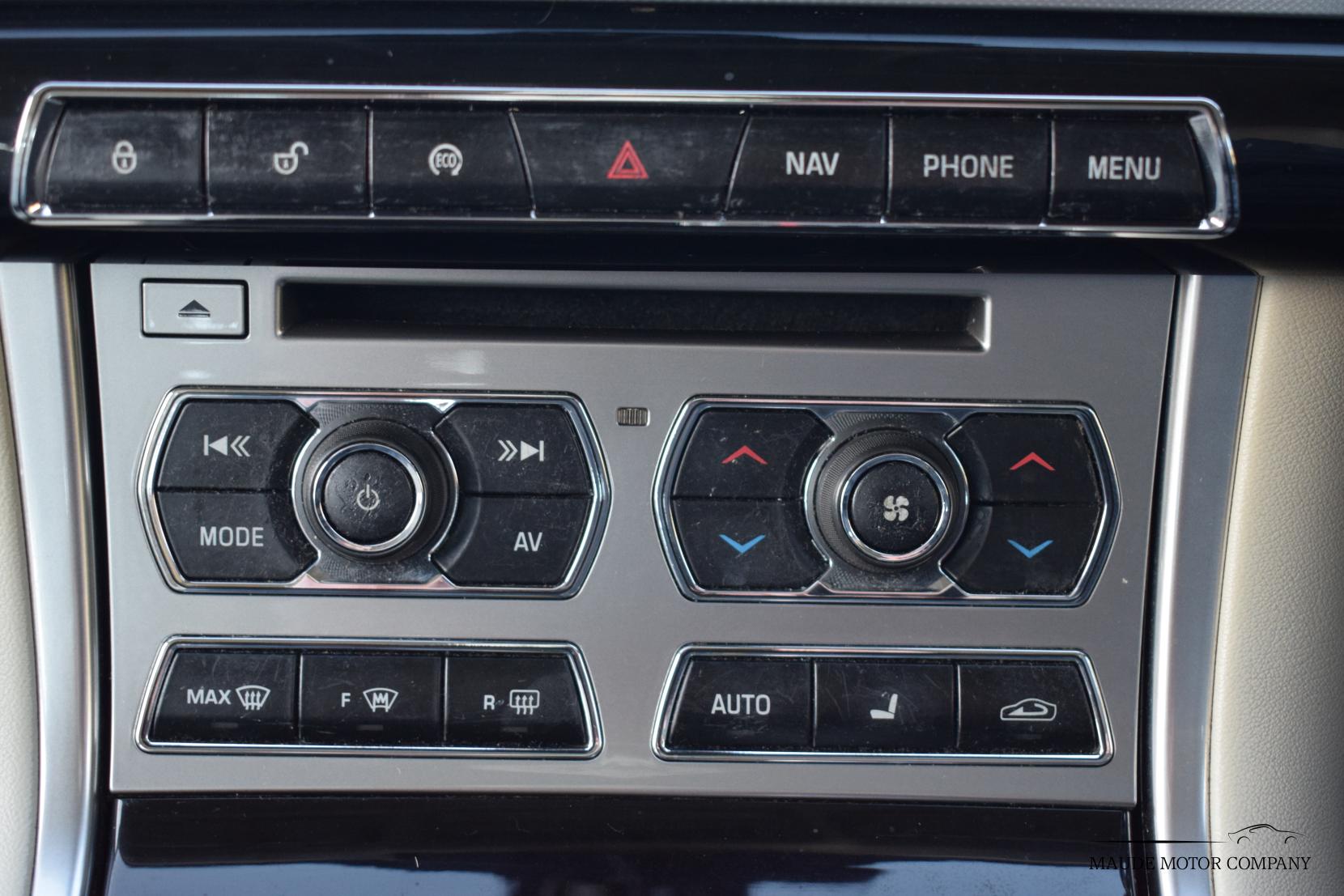 Jaguar XF 3.0d S V6 Portfolio Saloon 4dr Diesel Auto Euro 5 (s/s) (275 ps)