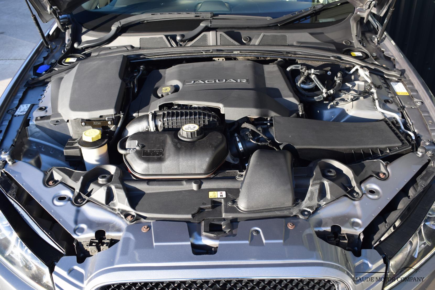 Jaguar XF 3.0d S V6 Portfolio Saloon 4dr Diesel Auto Euro 5 (s/s) (275 ps)