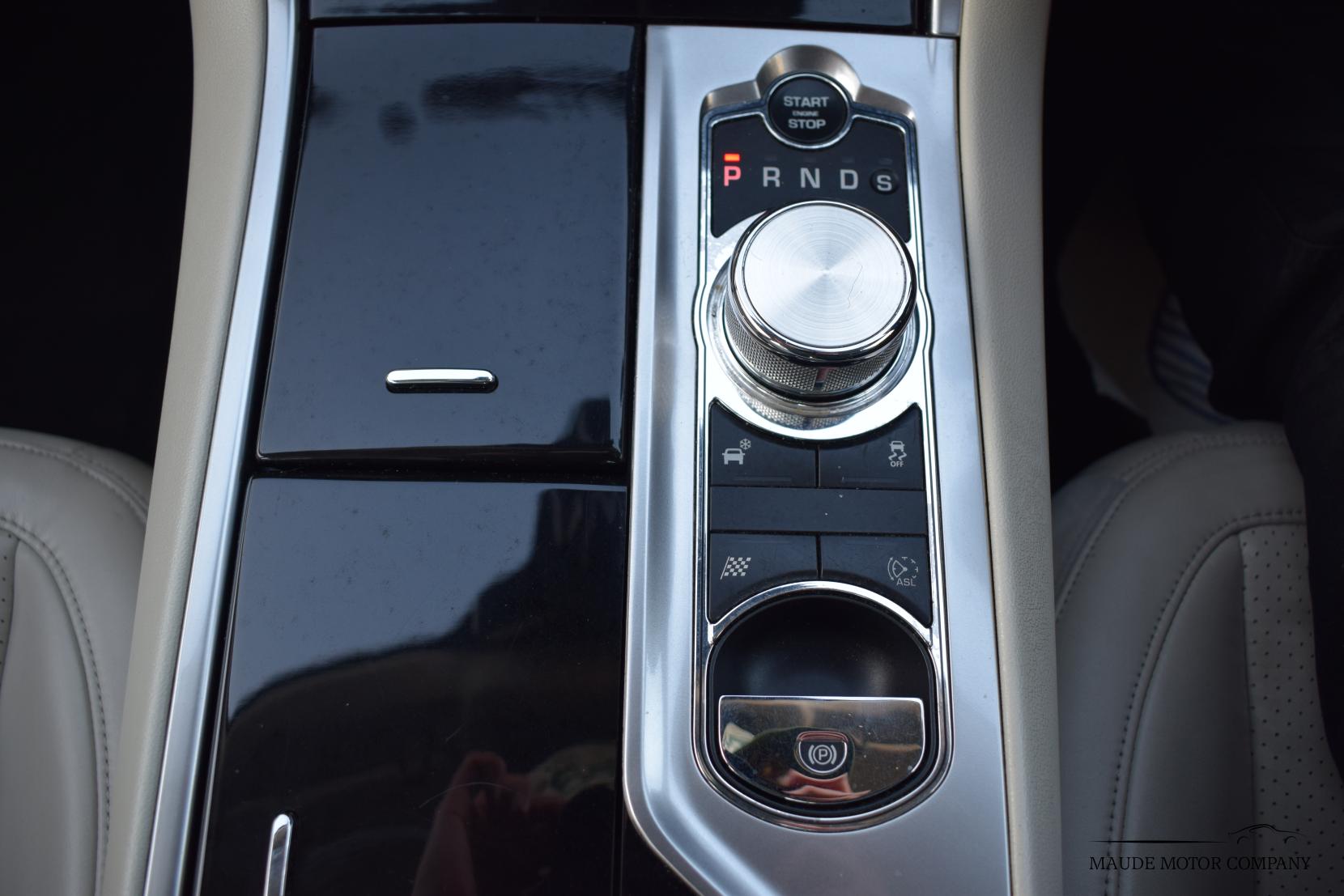 Jaguar XF 3.0d S V6 Portfolio Saloon 4dr Diesel Auto Euro 5 (s/s) (275 ps)