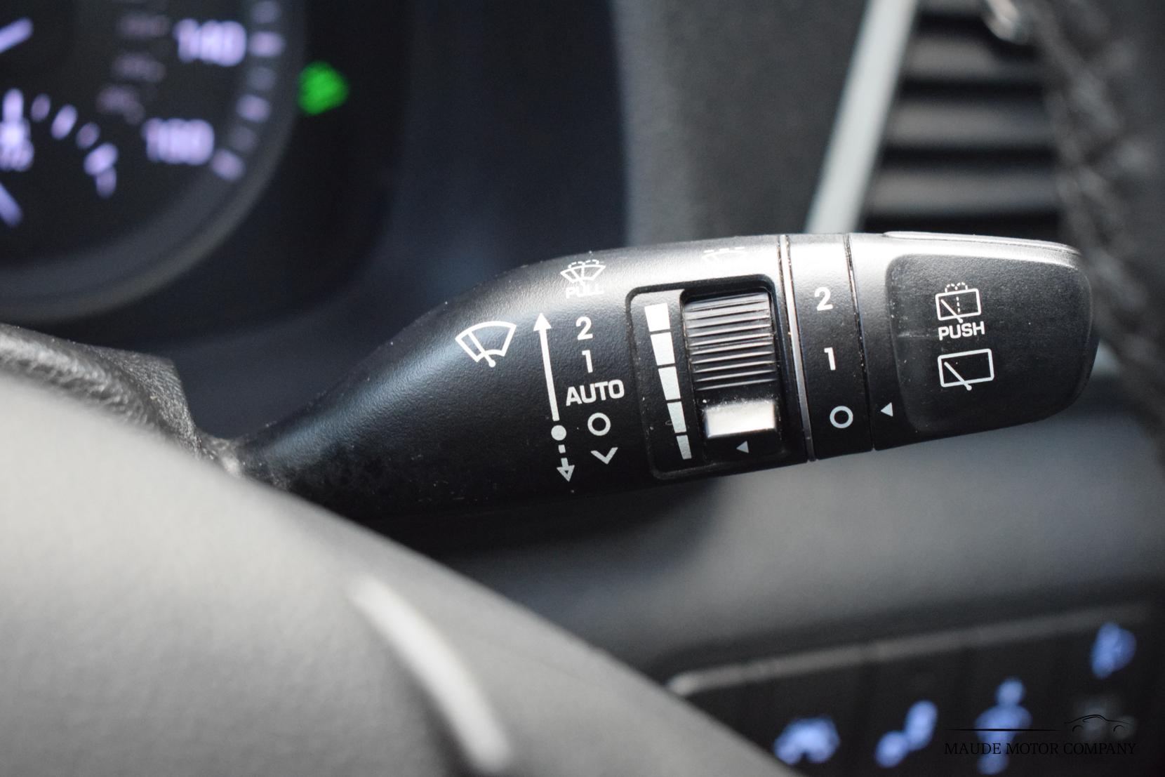 Hyundai TUCSON 1.7 CRDi Blue Drive Premium SUV 5dr Diesel Manual Euro 6 (s/s) (116 ps)