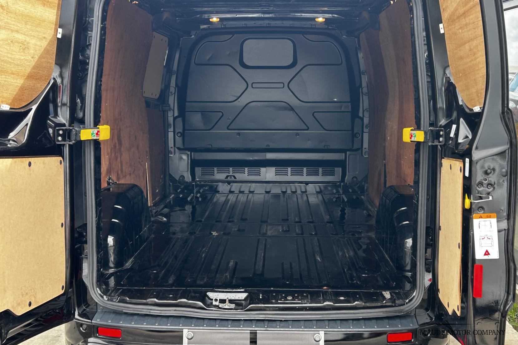 Ford Transit Custom 2.0 300 EcoBlue Limited Panel Van 5dr Diesel Auto L2 H1 Euro 6 (s/s) (130 ps)