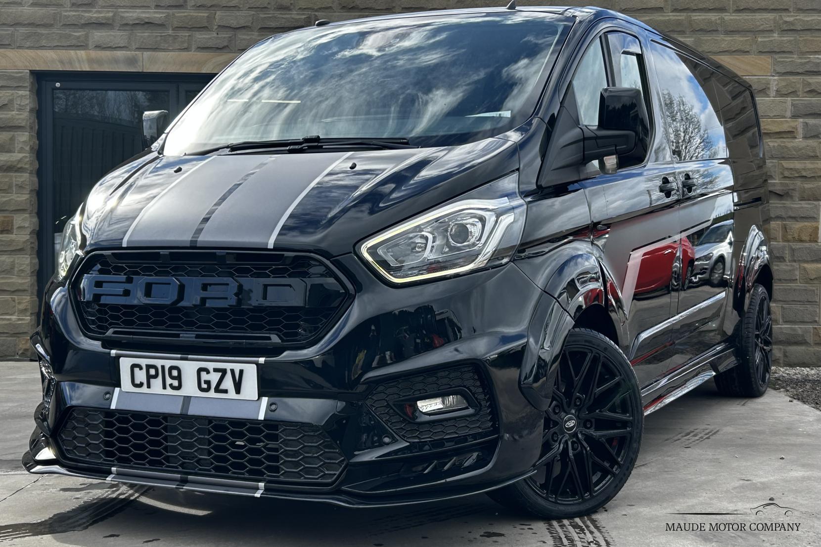 Ford Transit Custom 2.0 300 EcoBlue Limited Panel Van 5dr Diesel Auto L2 H1 Euro 6 (s/s) (130 ps)