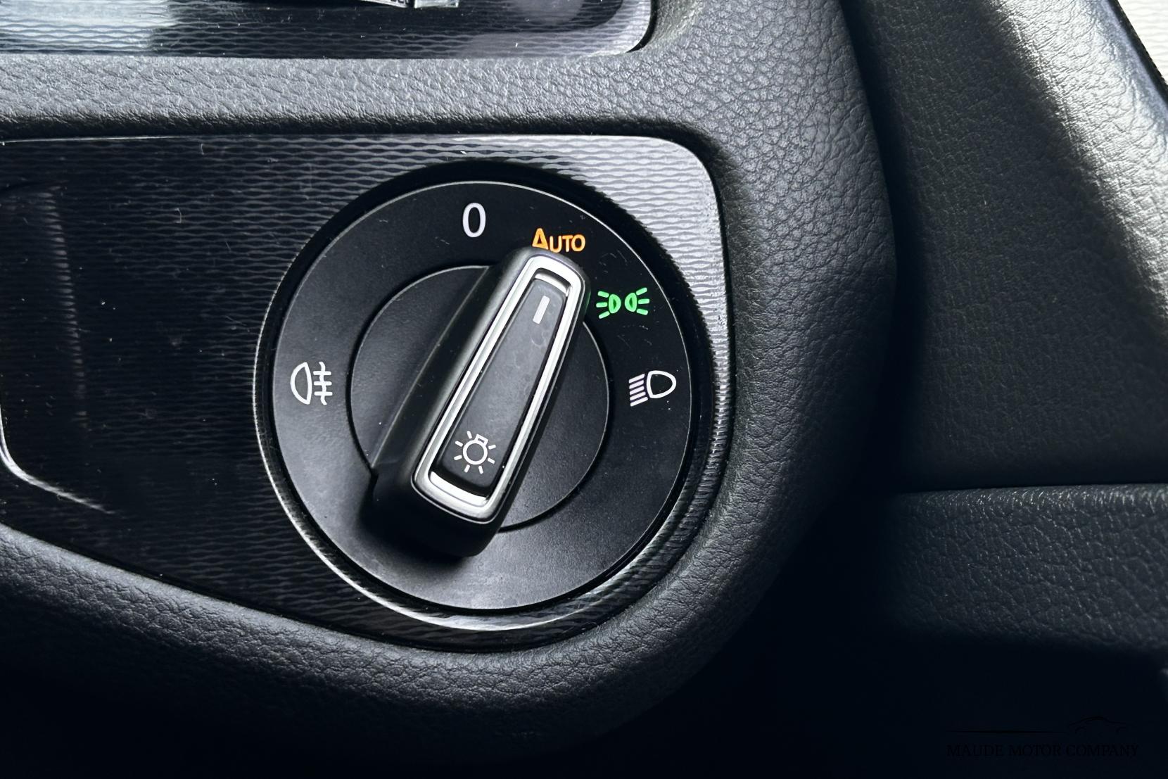 Volkswagen Golf 1.4 TSI GTE Hatchback 5dr Petrol Plug-in Hybrid DSG Euro 6 (s/s) (204 ps)