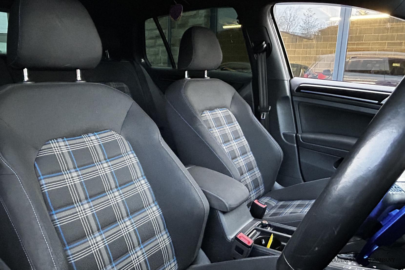 Volkswagen Golf 1.4 TSI GTE Hatchback 5dr Petrol Plug-in Hybrid DSG Euro 6 (s/s) (204 ps)