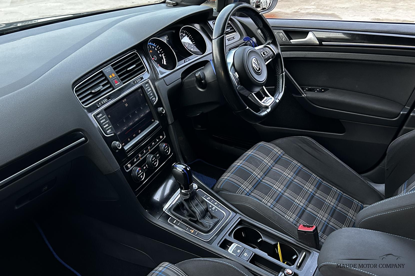 Volkswagen Golf 1.4 TSI GTE Hatchback 5dr Petrol Plug-in Hybrid DSG Euro 6 (s/s) (204 ps)