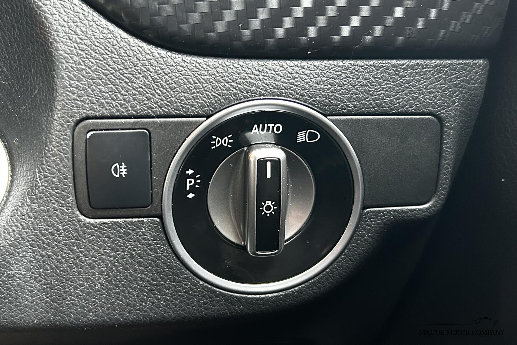 Mercedes-Benz A Class 2.1 A200d AMG Line (Premium) Hatchback 5dr Diesel 7G-DCT Euro 6 (s/s) (136 ps)