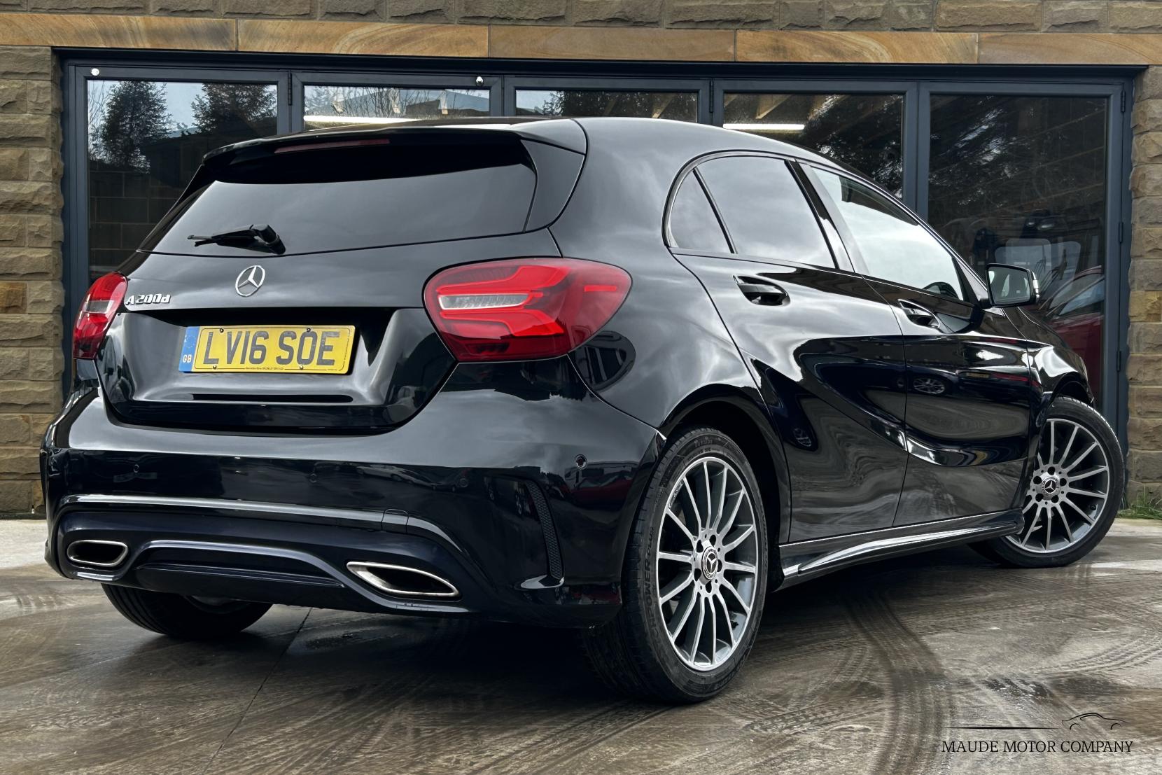 Mercedes-Benz A Class 2.1 A200d AMG Line (Premium) Hatchback 5dr Diesel 7G-DCT Euro 6 (s/s) (136 ps)