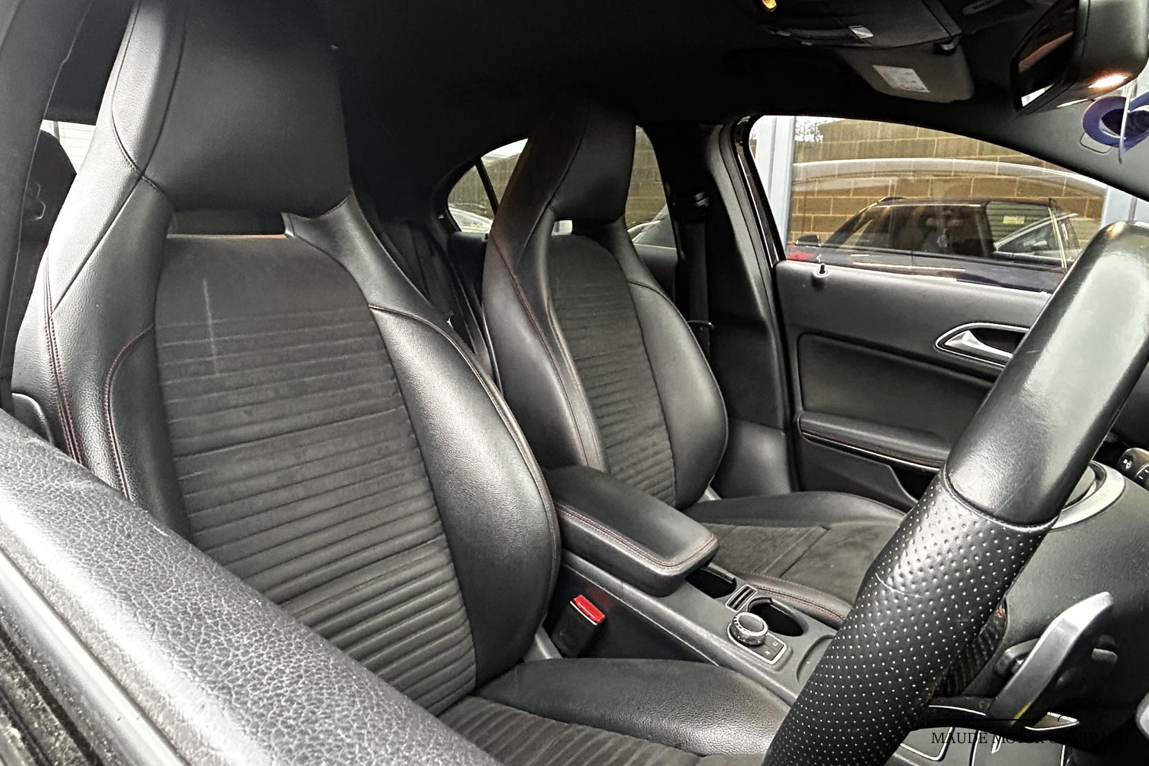 Mercedes-Benz A Class 2.1 A200d AMG Line (Premium) Hatchback 5dr Diesel 7G-DCT Euro 6 (s/s) (136 ps)