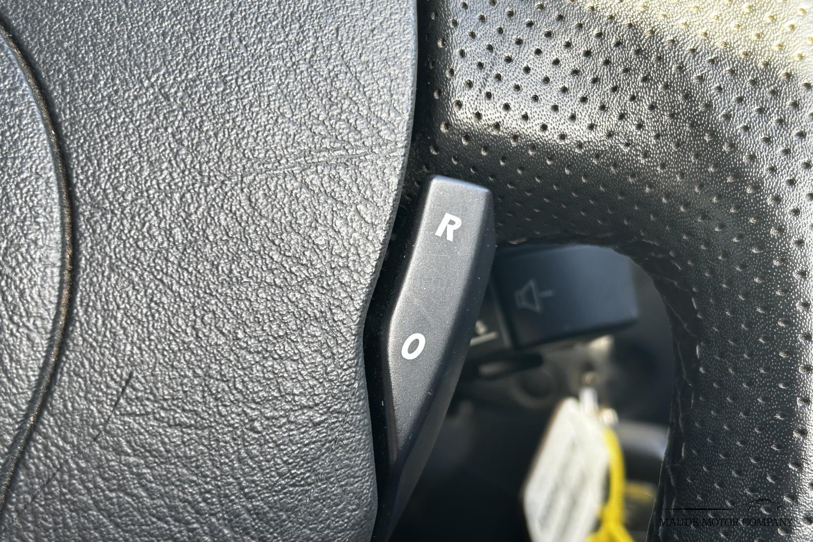 Renault Wind 1.6 VVT Collection Convertible 2dr Petrol Manual Euro 4 (133 ps)